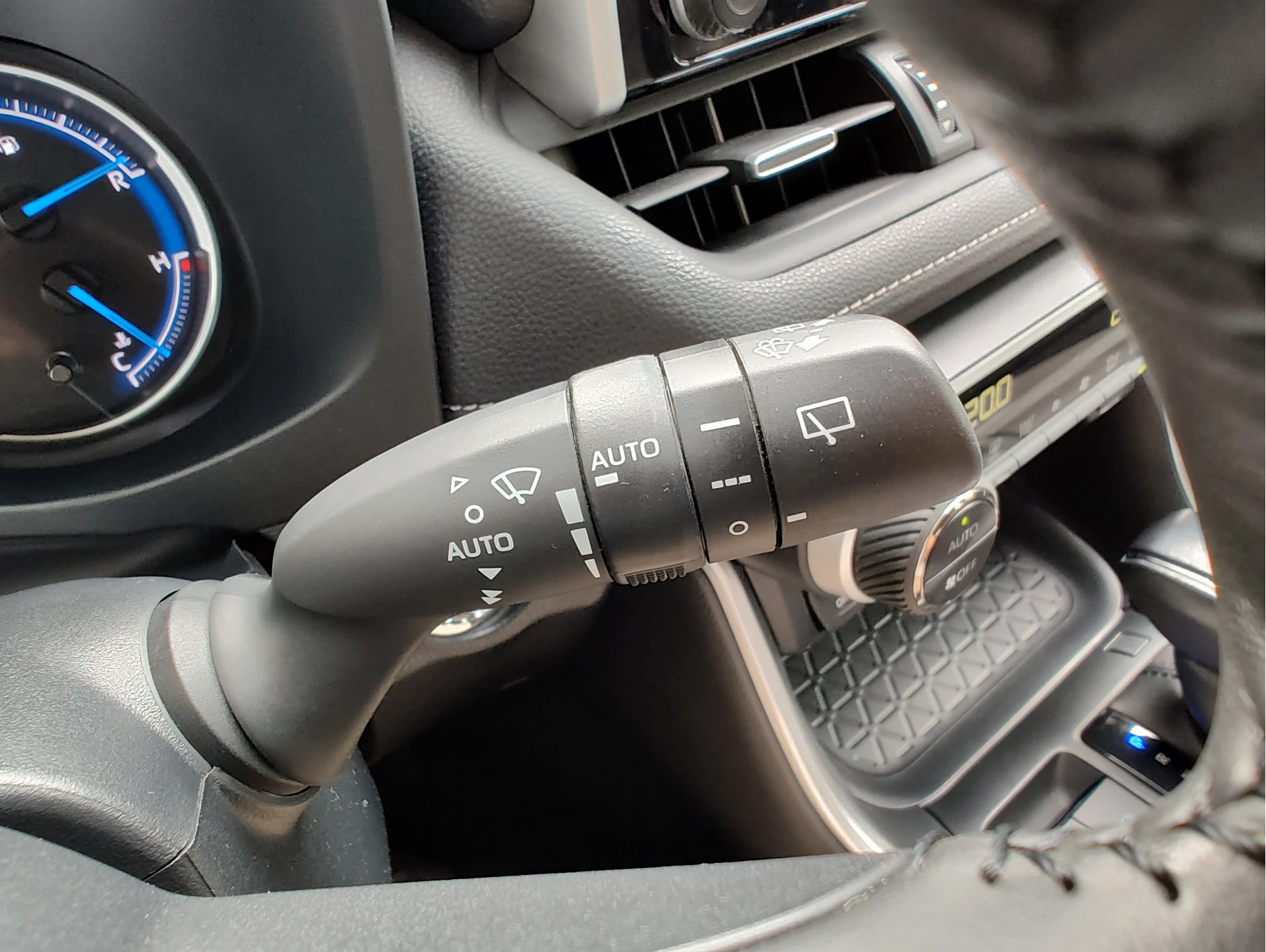 Hoofdafbeelding Toyota RAV4