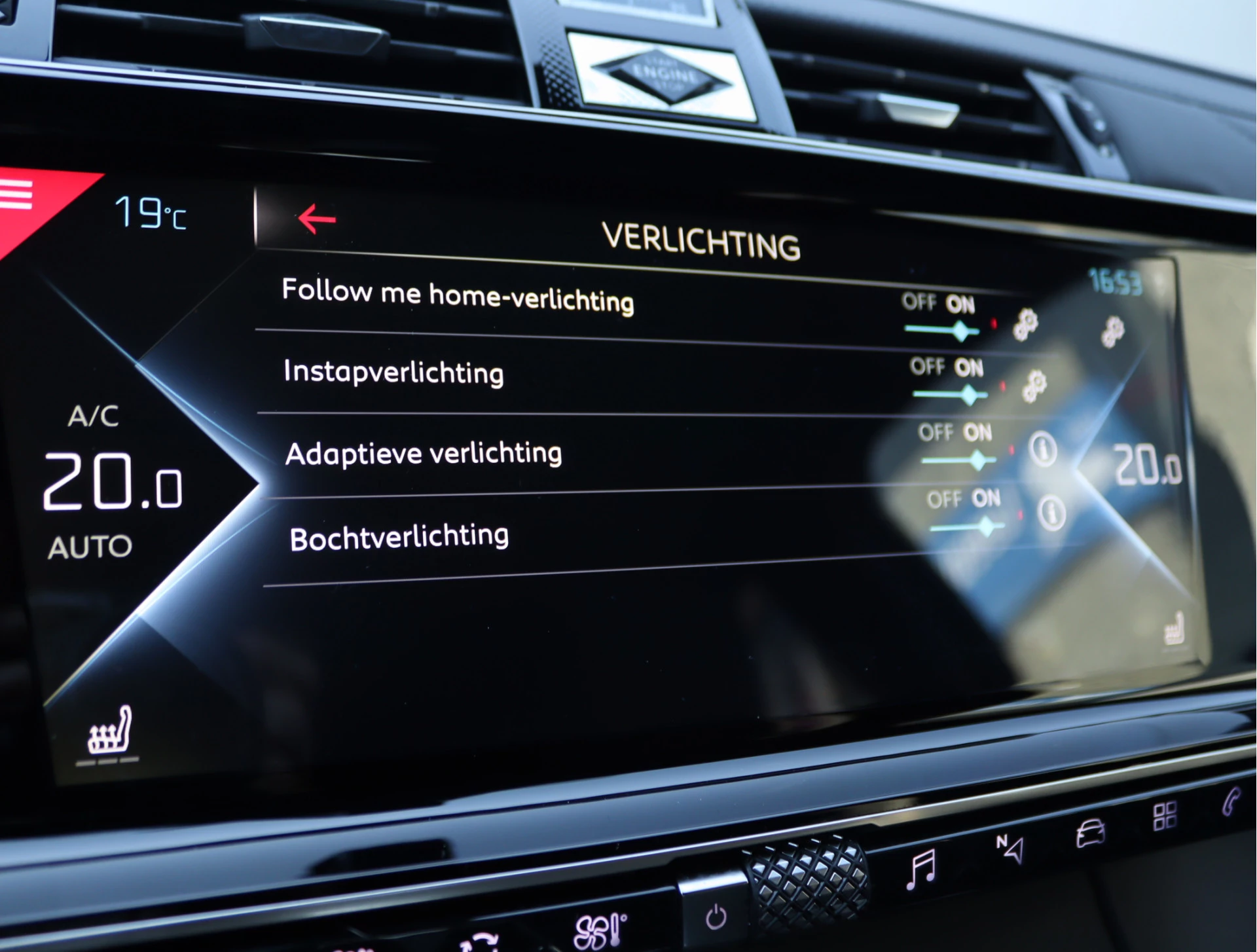 Hoofdafbeelding DS DS 7