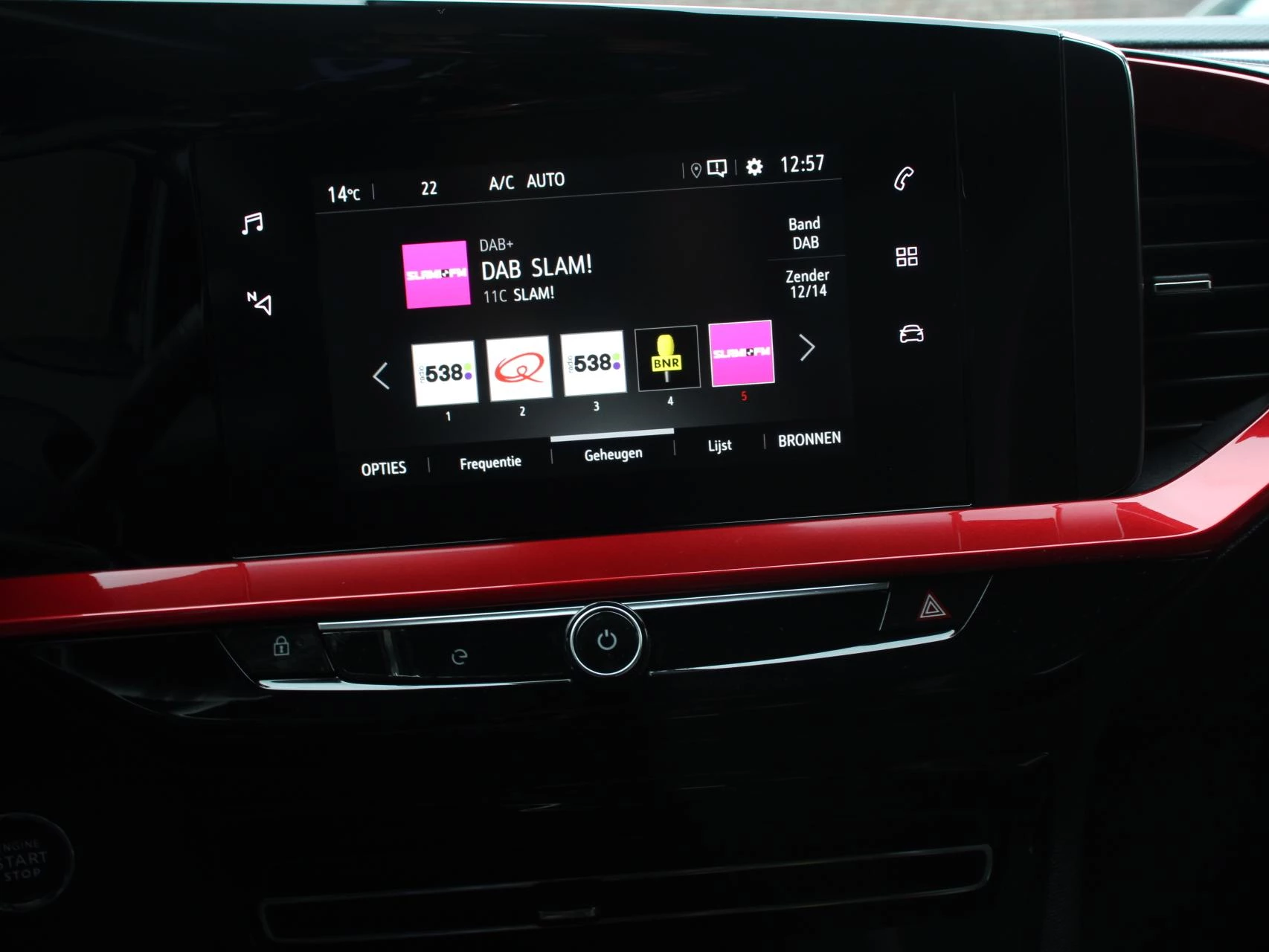 Hoofdafbeelding Opel Mokka-e