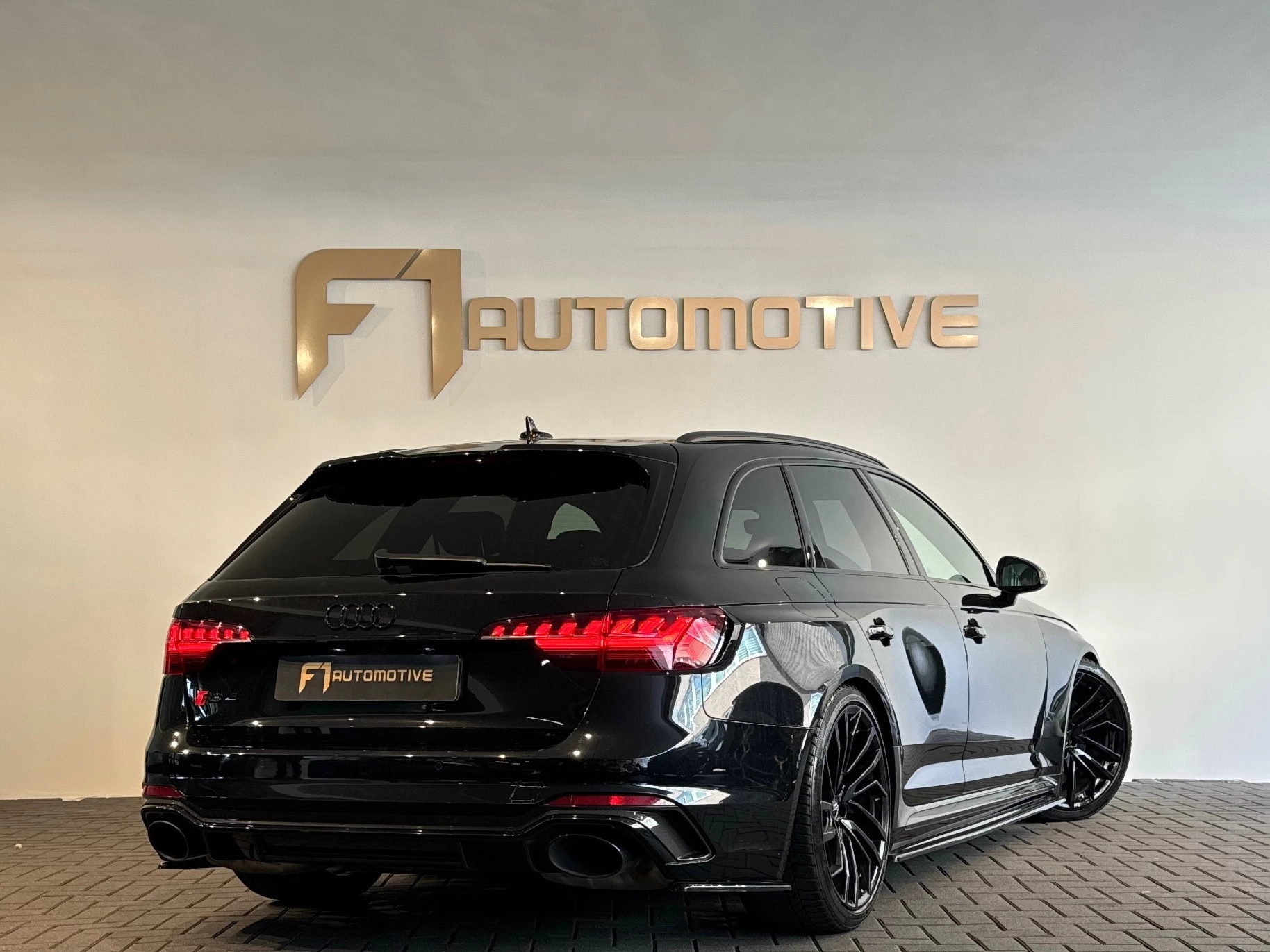 Hoofdafbeelding Audi RS4