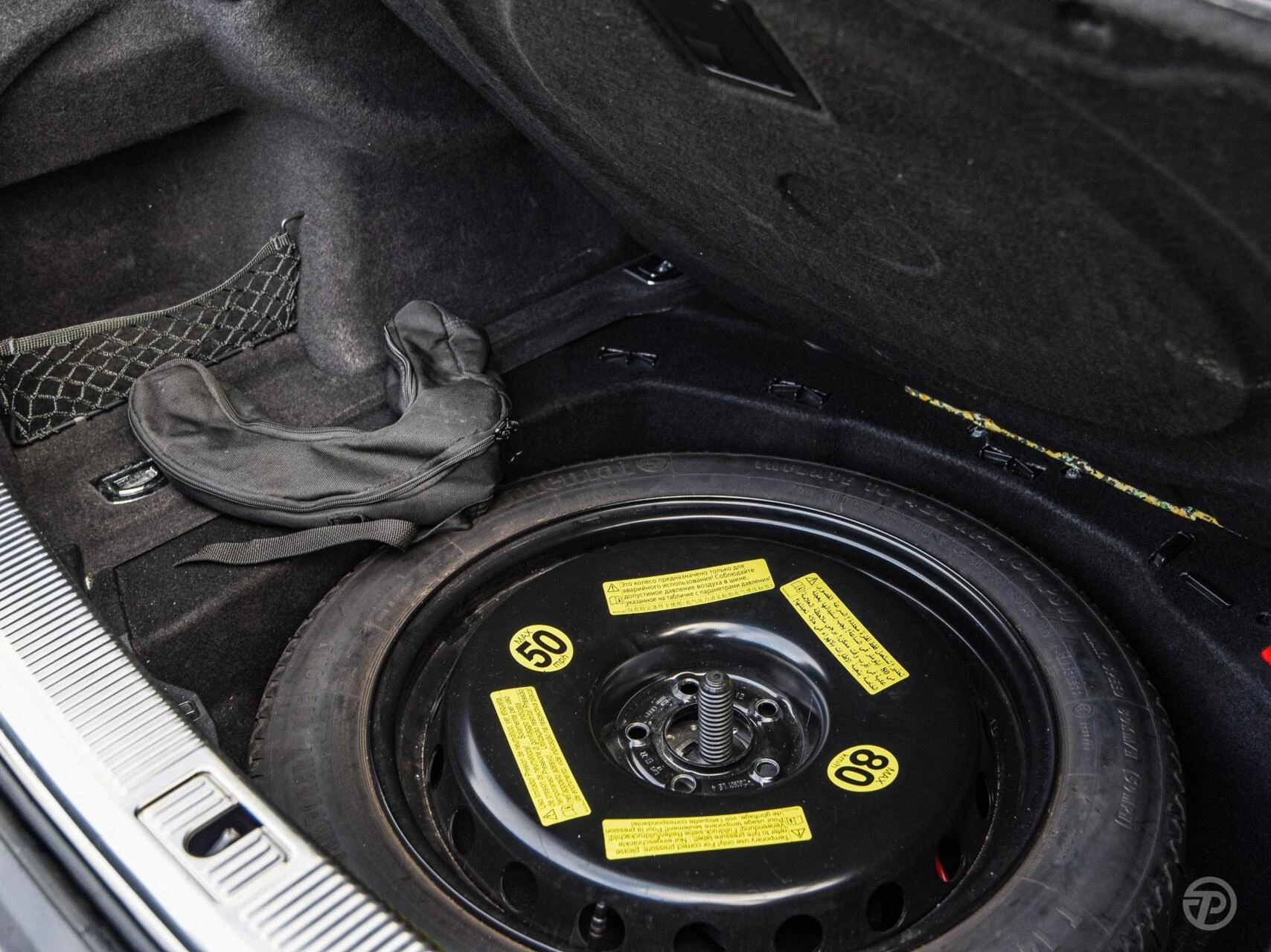 Hoofdafbeelding Audi A8