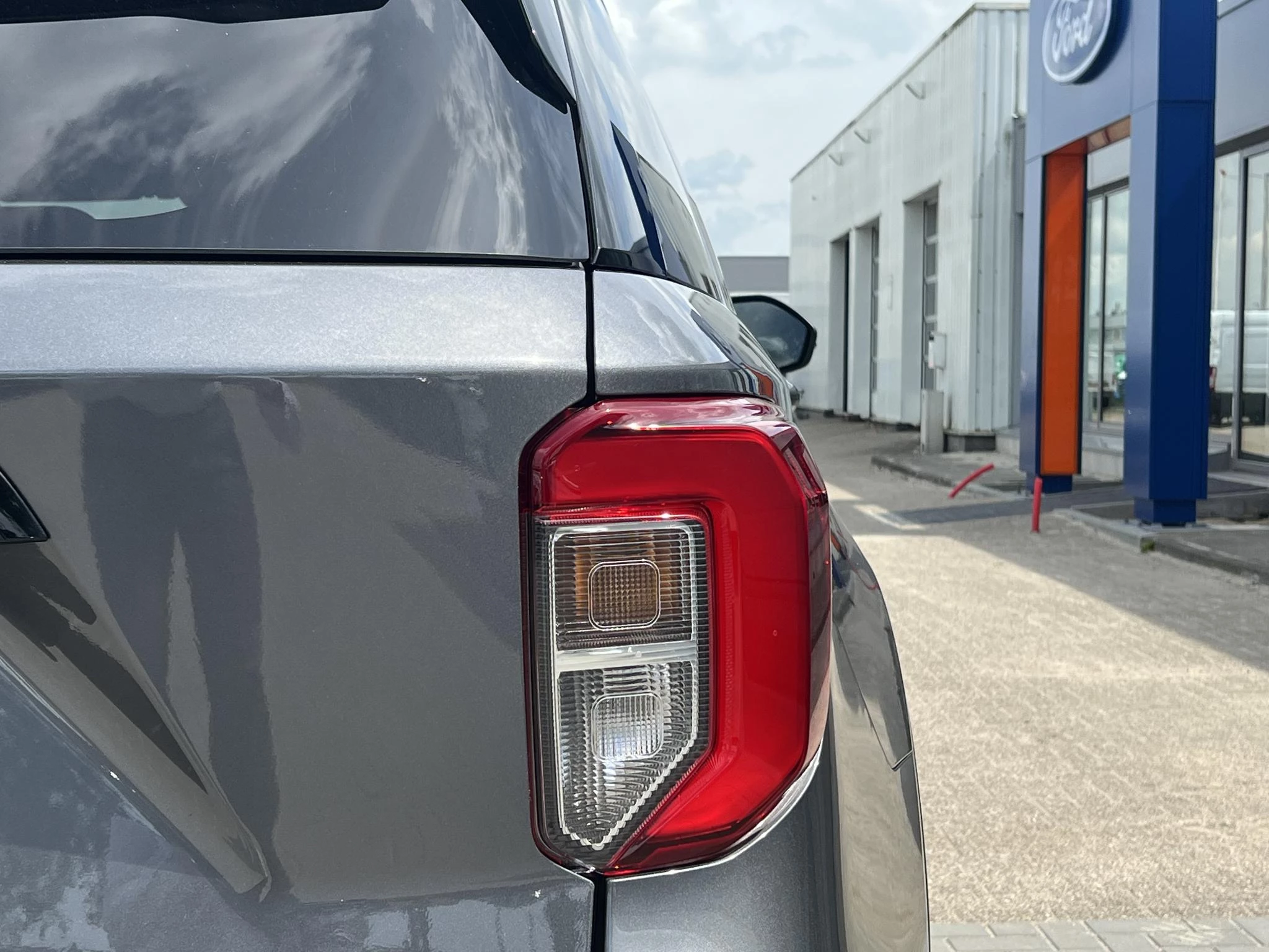Hoofdafbeelding Ford Explorer