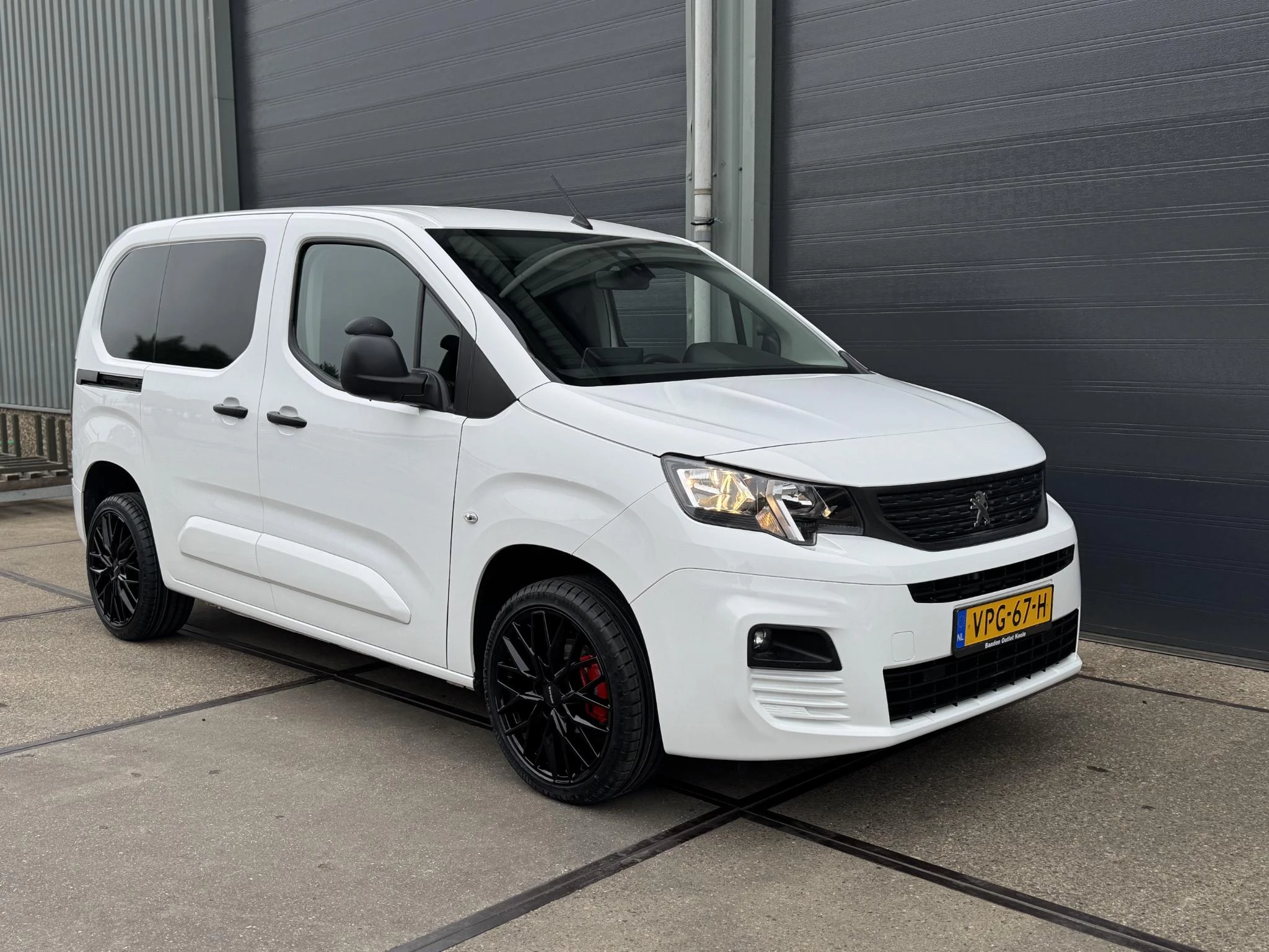 Hoofdafbeelding Peugeot Partner