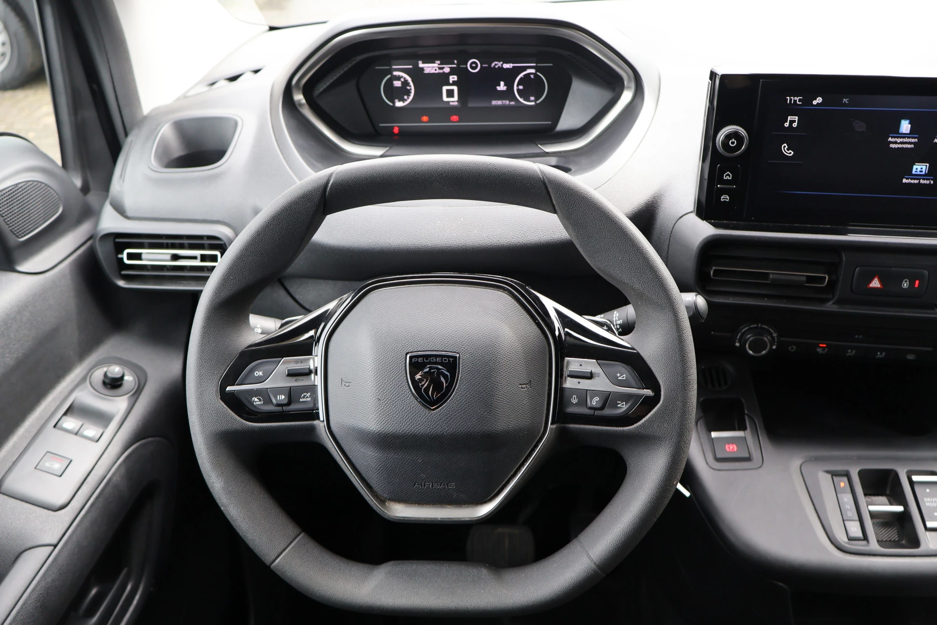 Hoofdafbeelding Peugeot Partner