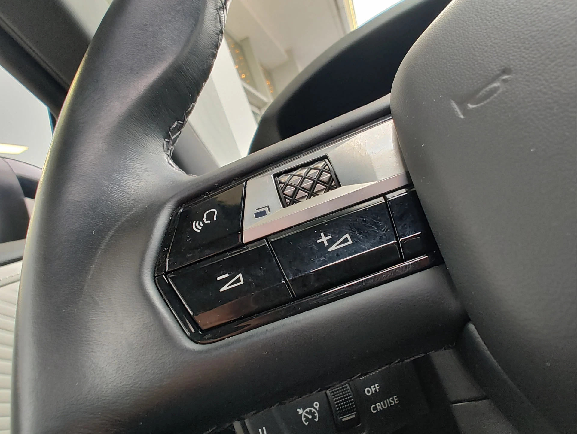 Hoofdafbeelding DS DS 7