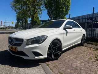 Mercedes-Benz CLA-klasse 180 Ambition (Parkeersensoren, Stoelverwarming, NL-auto)
