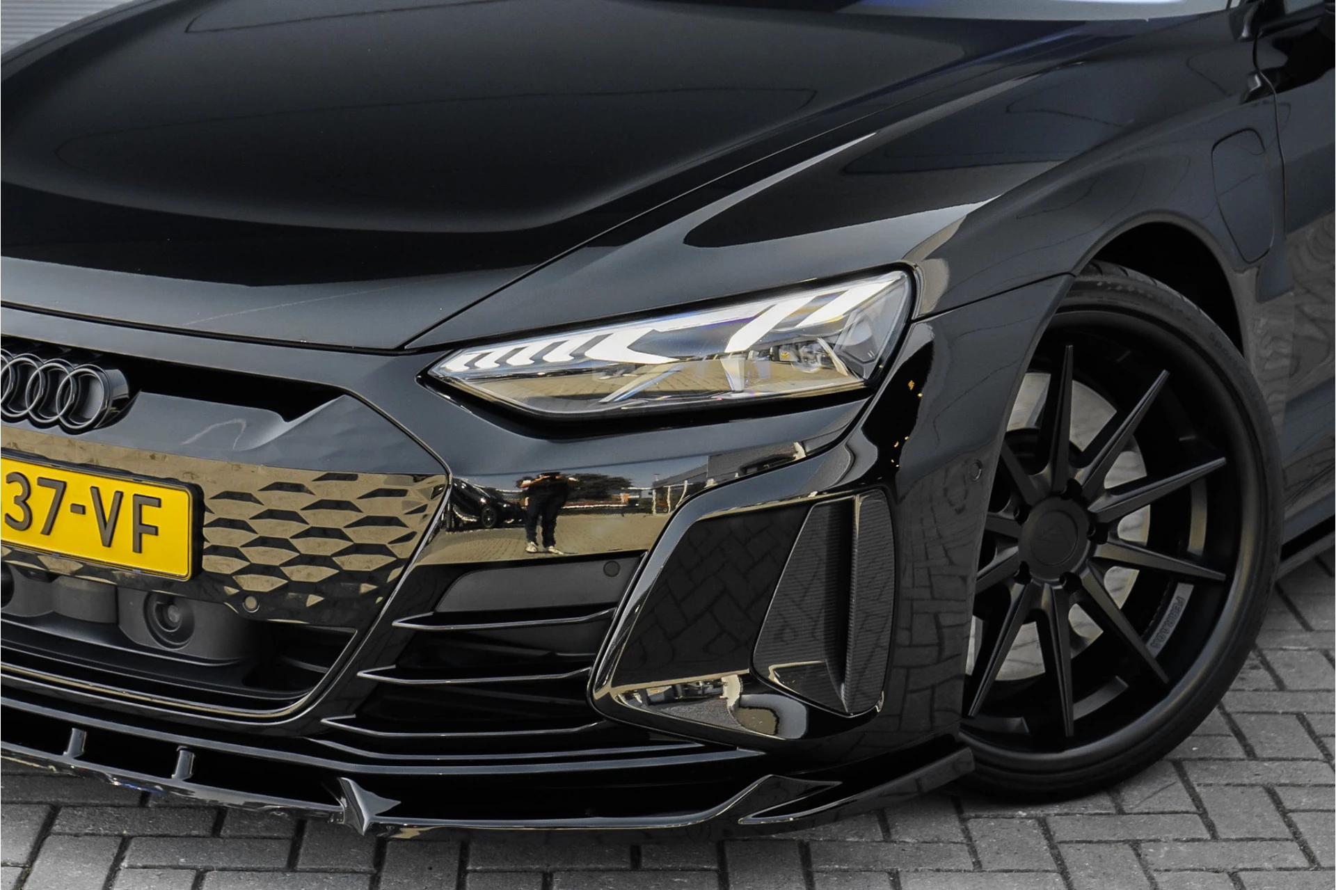 Hoofdafbeelding Audi e-tron GT