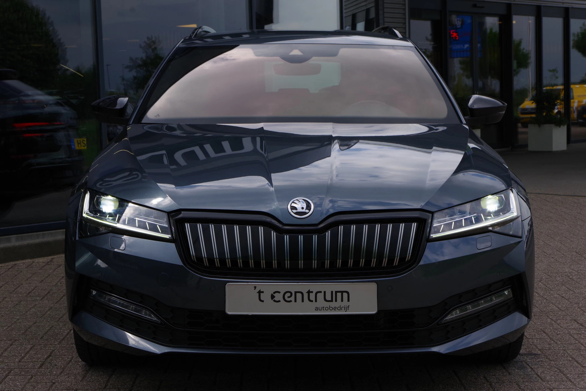 Hoofdafbeelding Škoda Superb