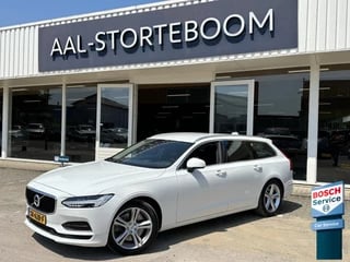 Hoofdafbeelding Volvo V90 Volvo V90 2.0 T4 190pk Momentum Automaat | LED | Keyless | Pilot Assist | Standkachel | Head-up | Navi | Apple Carplay | PDC v+a