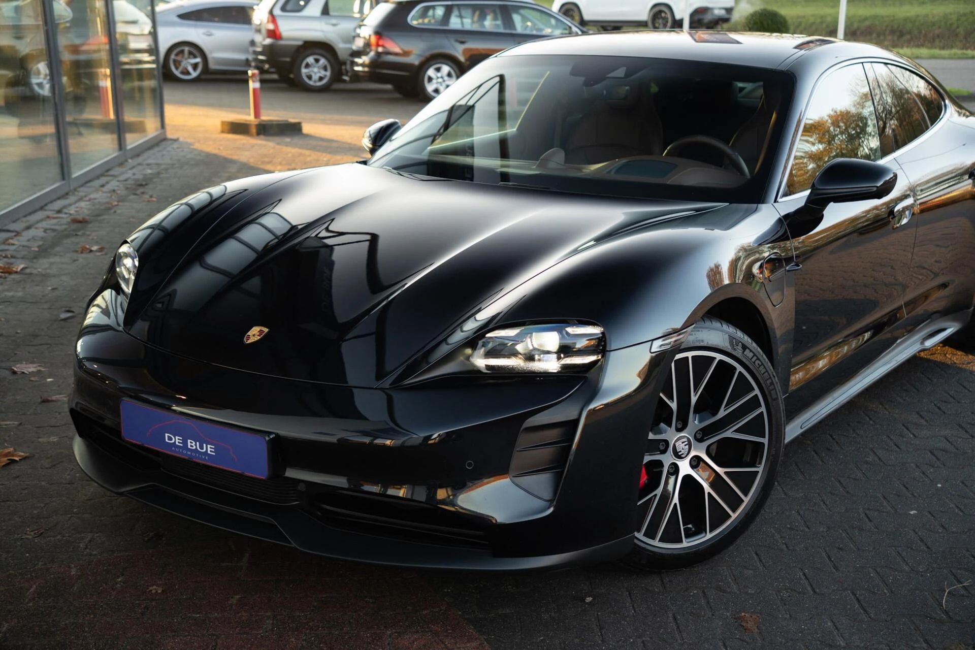 Hoofdafbeelding Porsche Taycan