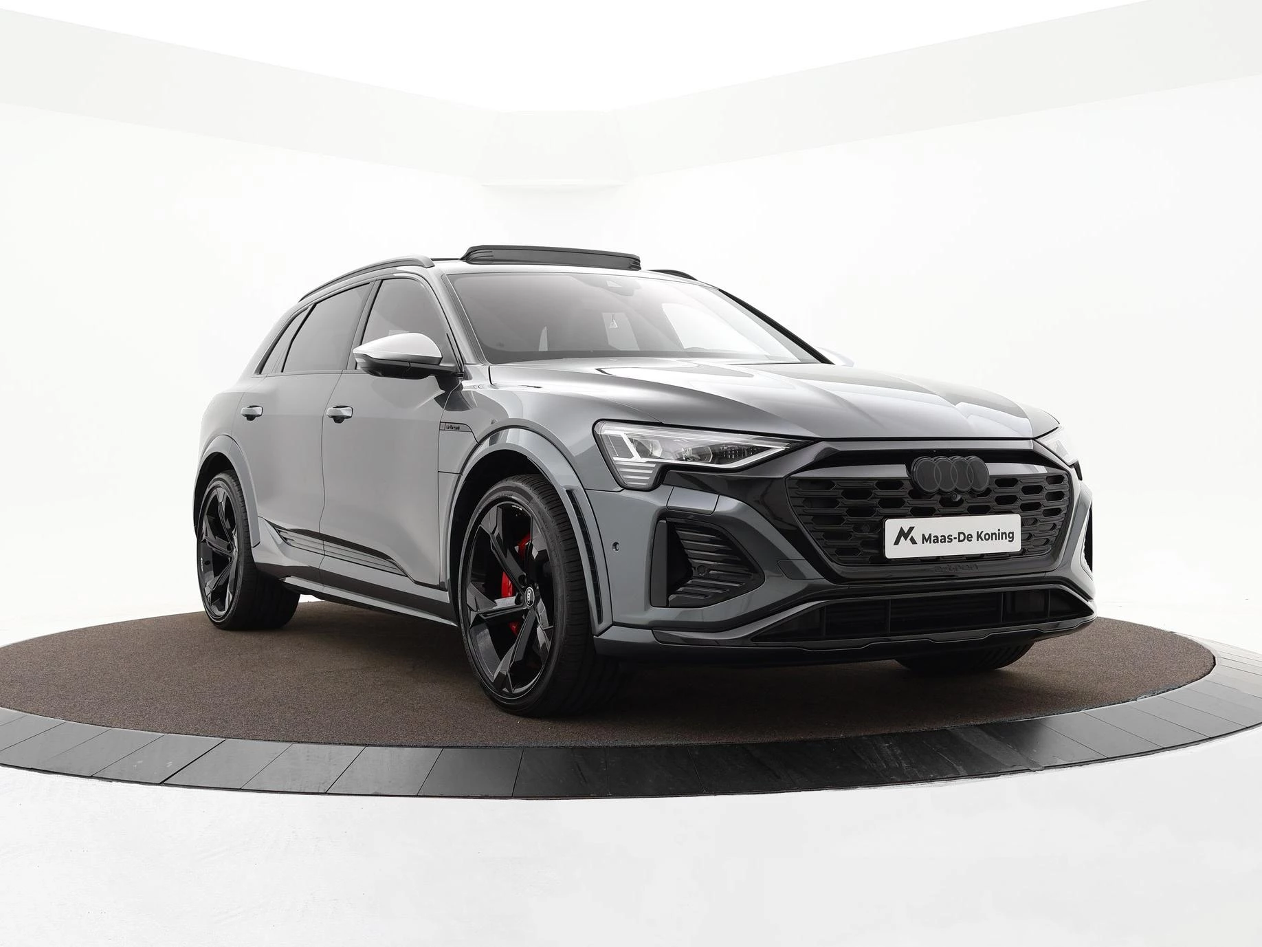 Hoofdafbeelding Audi Q8 e-tron