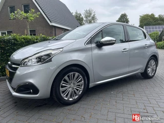 Peugeot 208 1.2 PureTech Blue Lease Allure
