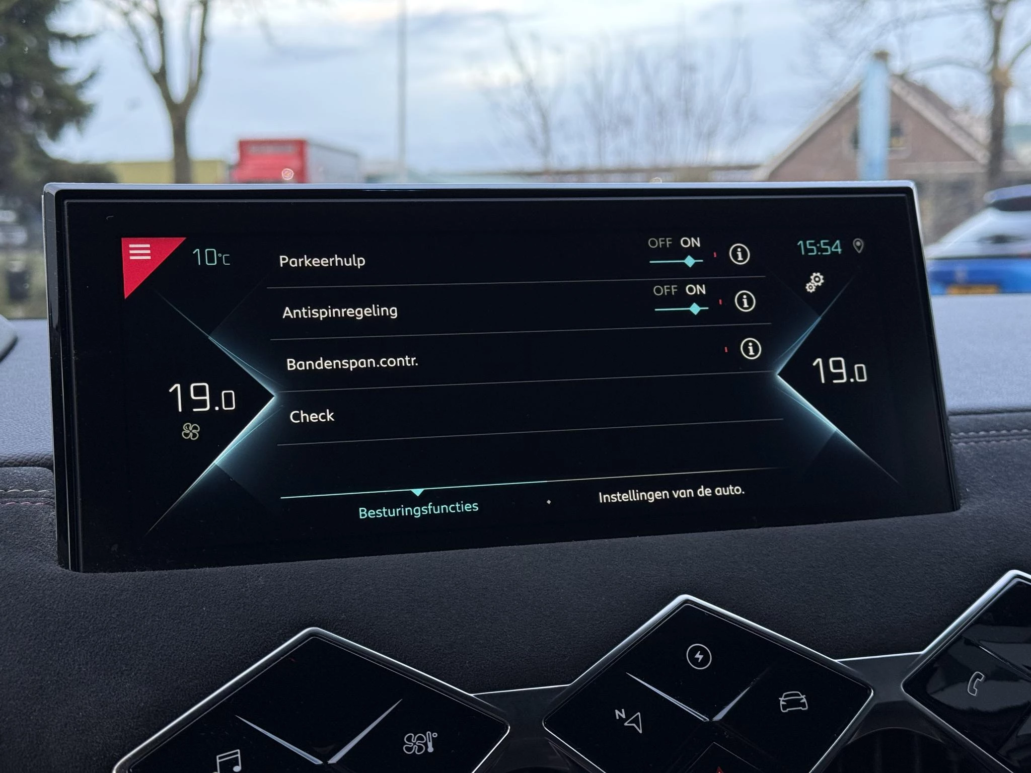 Hoofdafbeelding DS DS 3