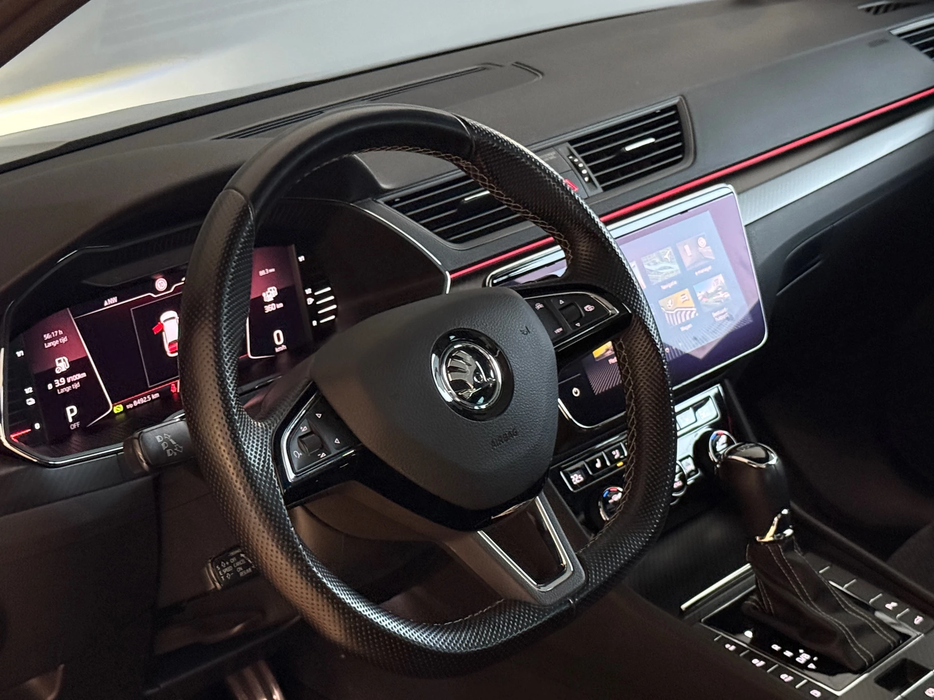 Hoofdafbeelding Škoda Superb