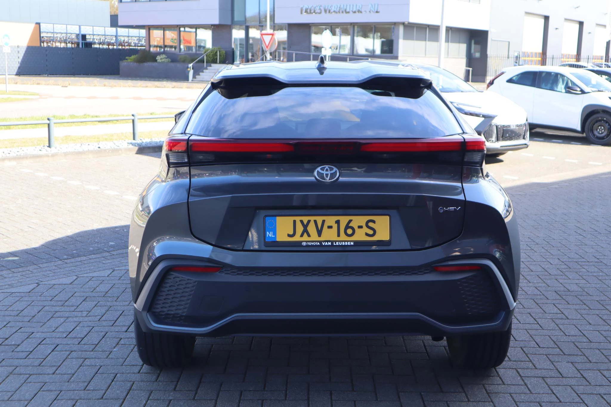 Hoofdafbeelding Toyota C-HR