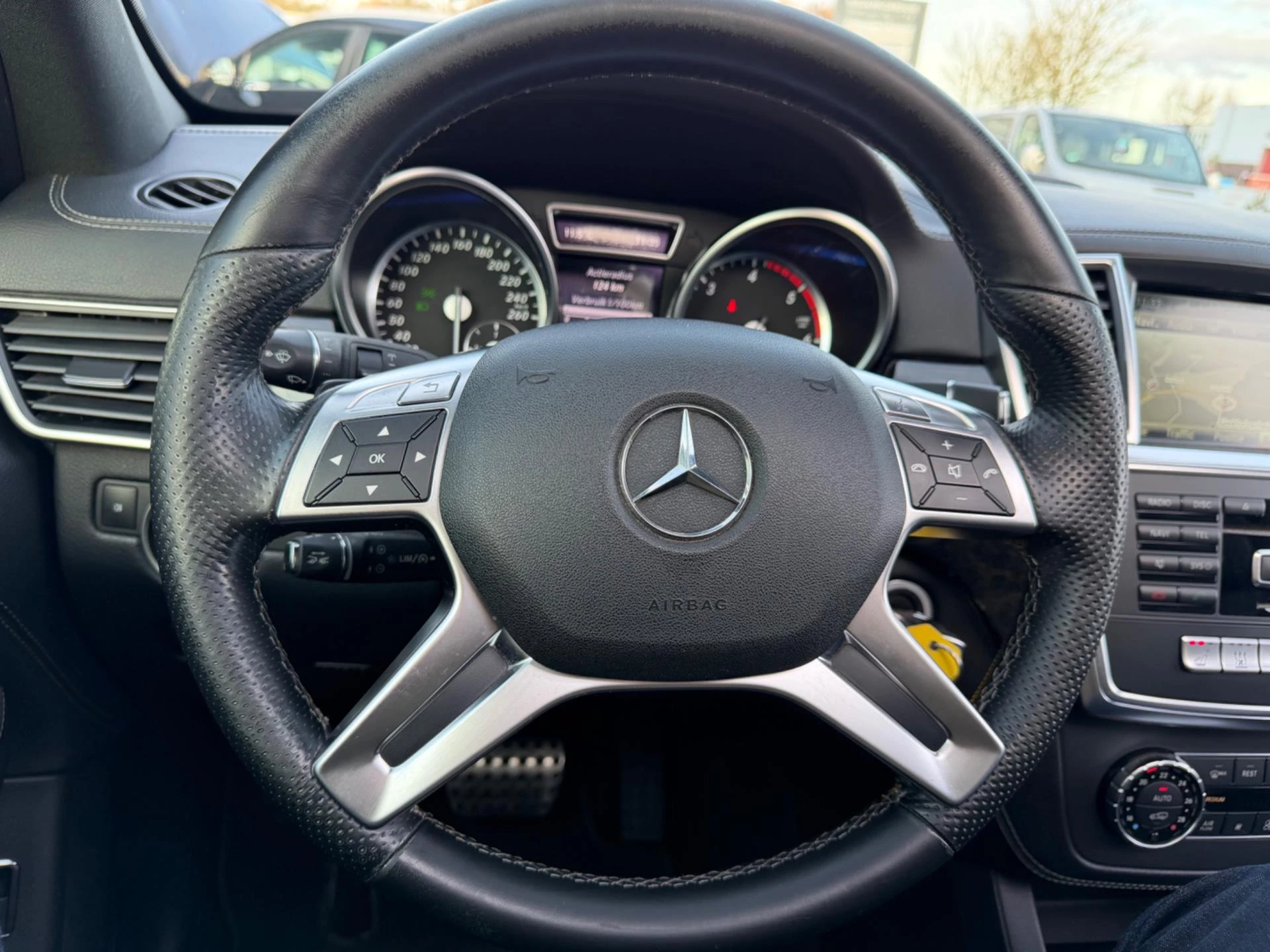 Hoofdafbeelding Mercedes-Benz ML