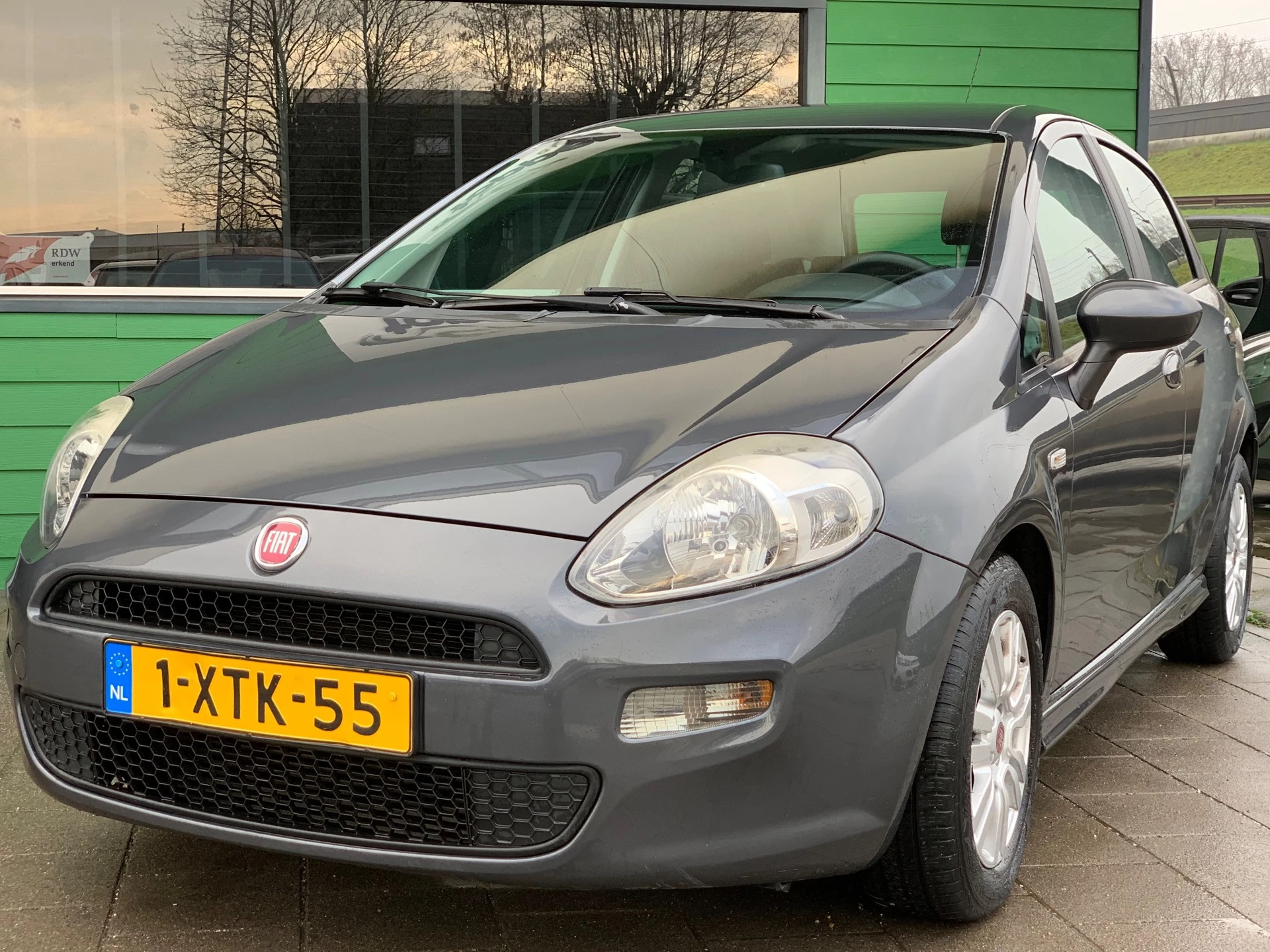 Hoofdafbeelding Fiat Punto