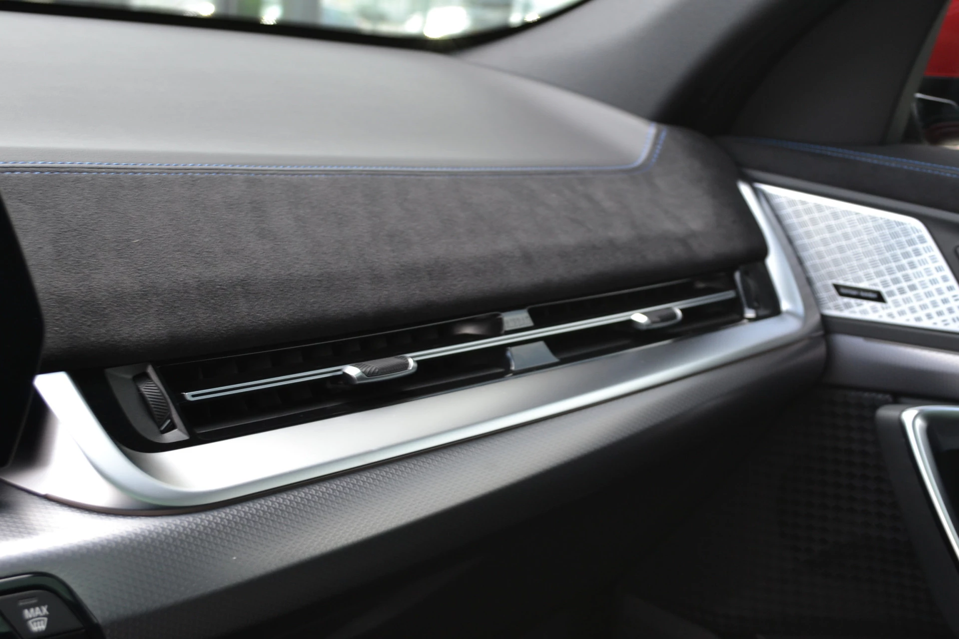 Hoofdafbeelding BMW iX2