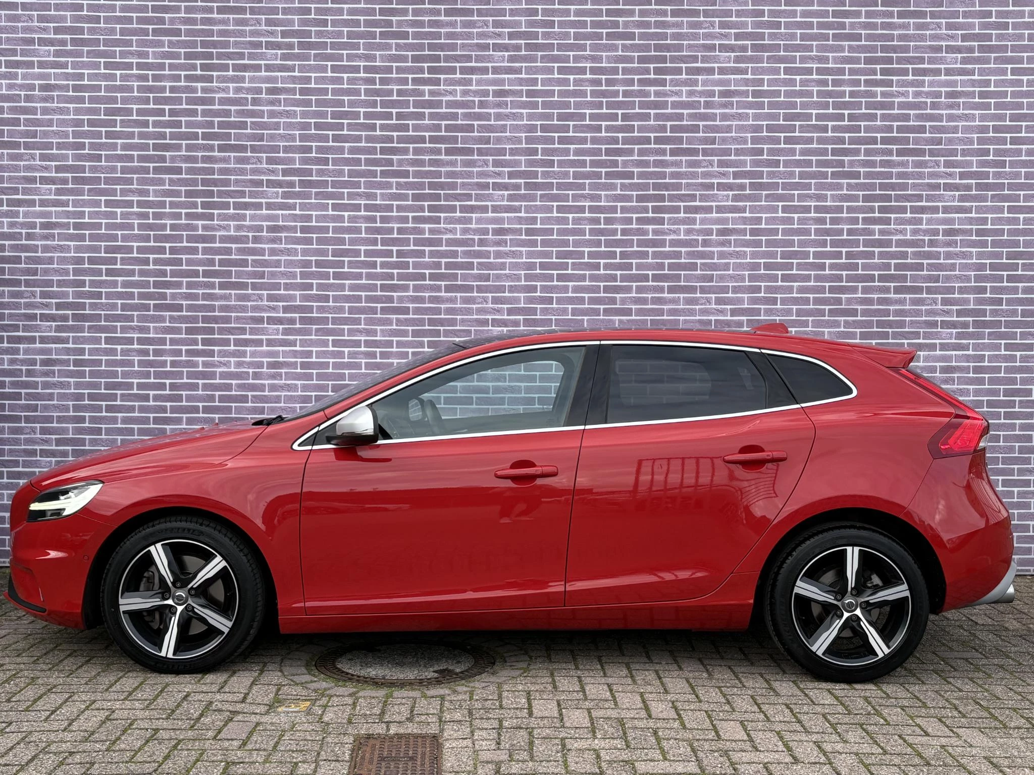 Hoofdafbeelding Volvo V40