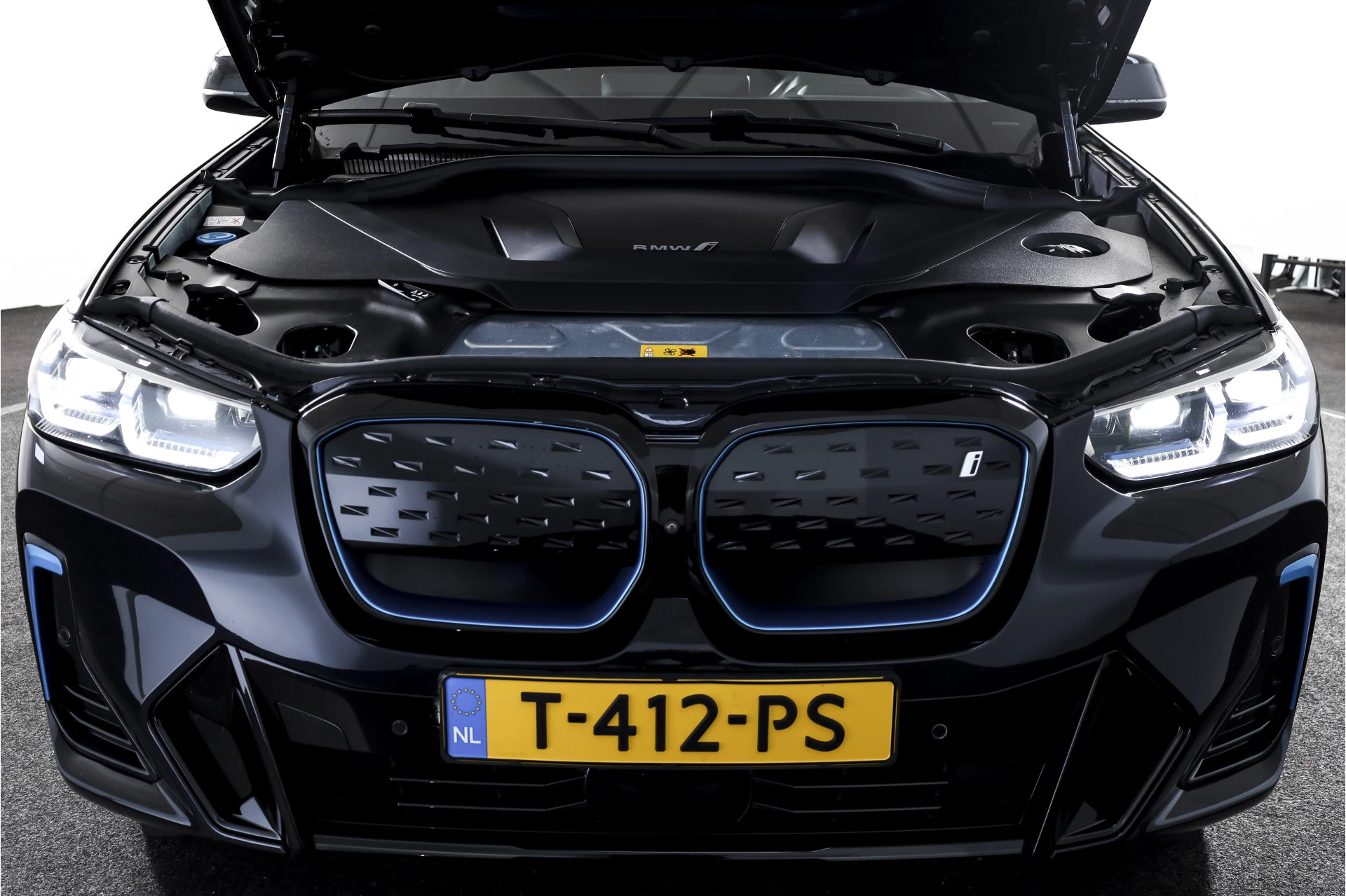Hoofdafbeelding BMW iX3