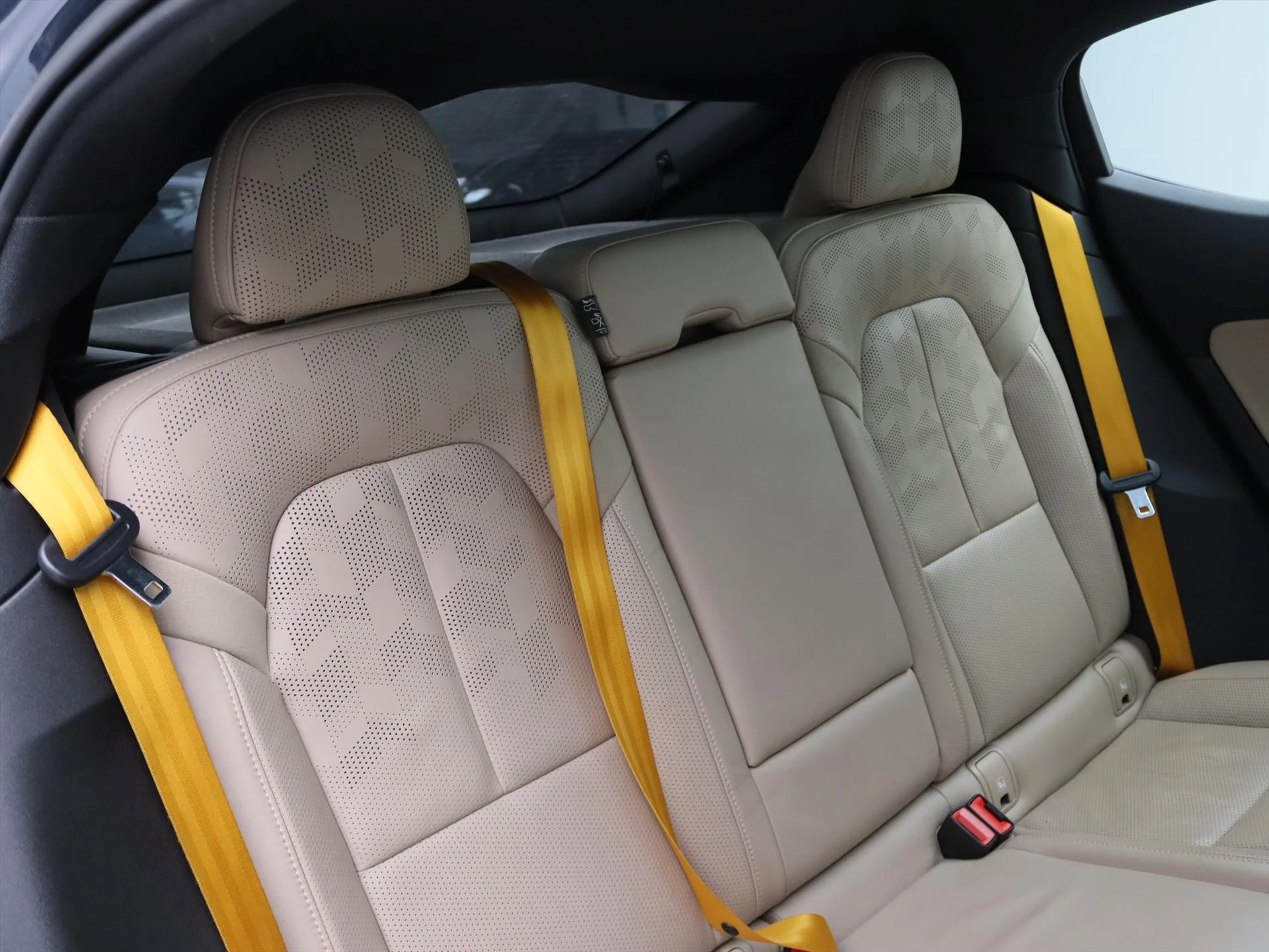 Hoofdafbeelding Polestar 2