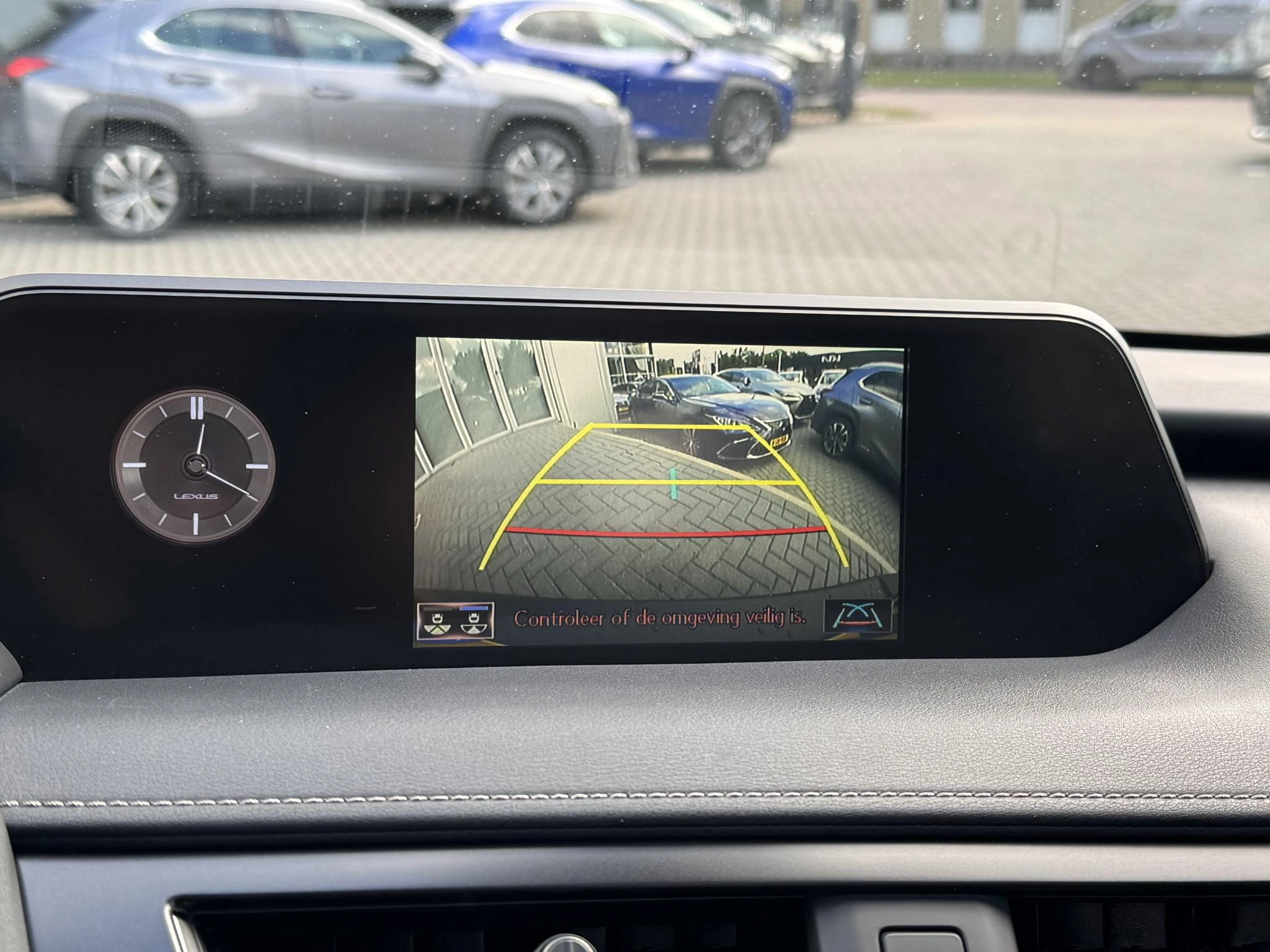 Hoofdafbeelding Lexus UX