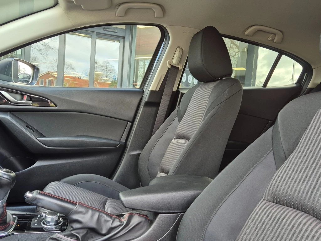 Hoofdafbeelding Mazda 3