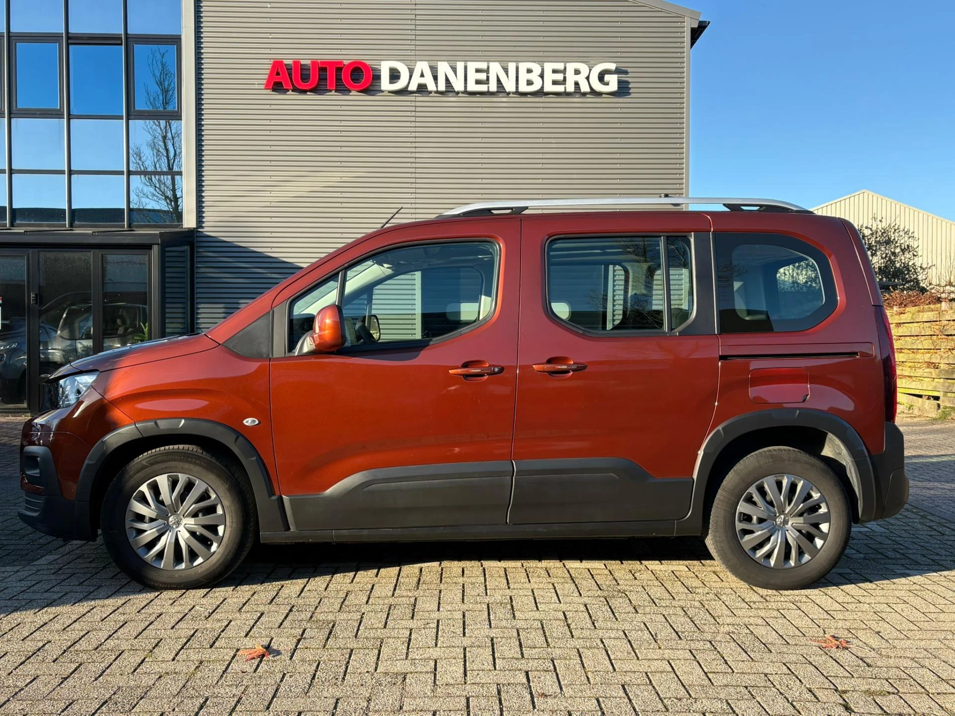 Hoofdafbeelding Peugeot Rifter