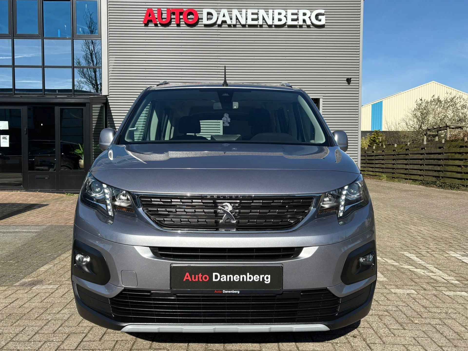 Hoofdafbeelding Peugeot Rifter