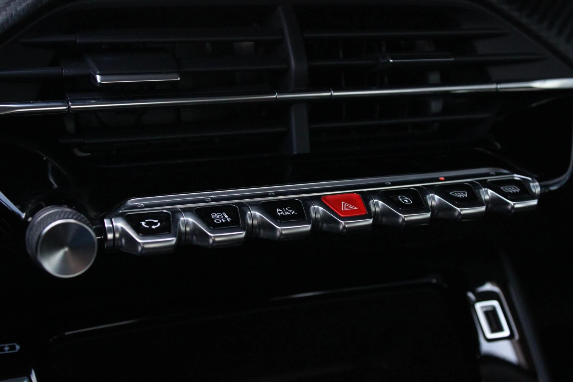 Hoofdafbeelding Peugeot e-208