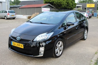 Toyota Prius 1.8 DYNAMIC