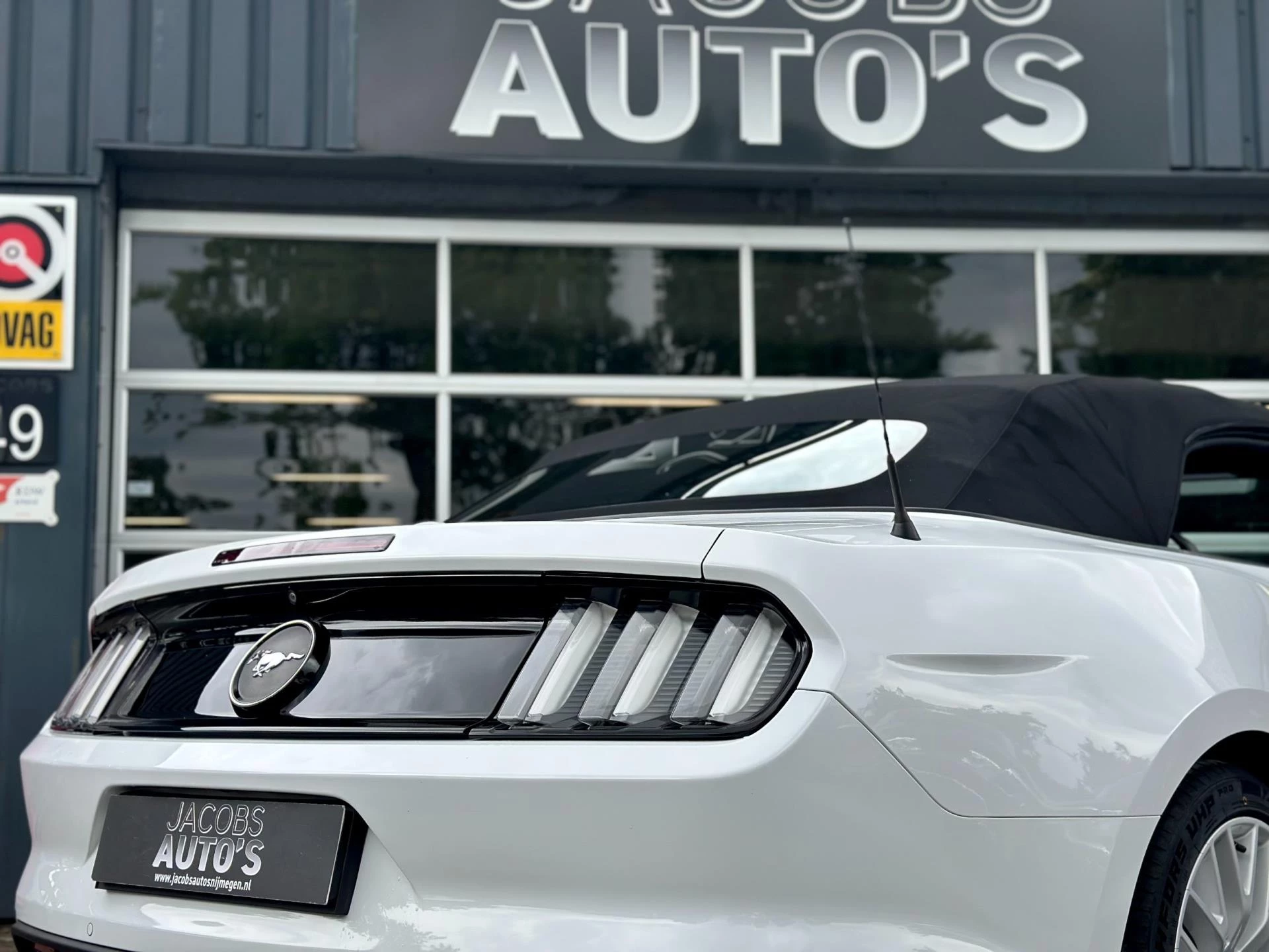 Hoofdafbeelding Ford Mustang