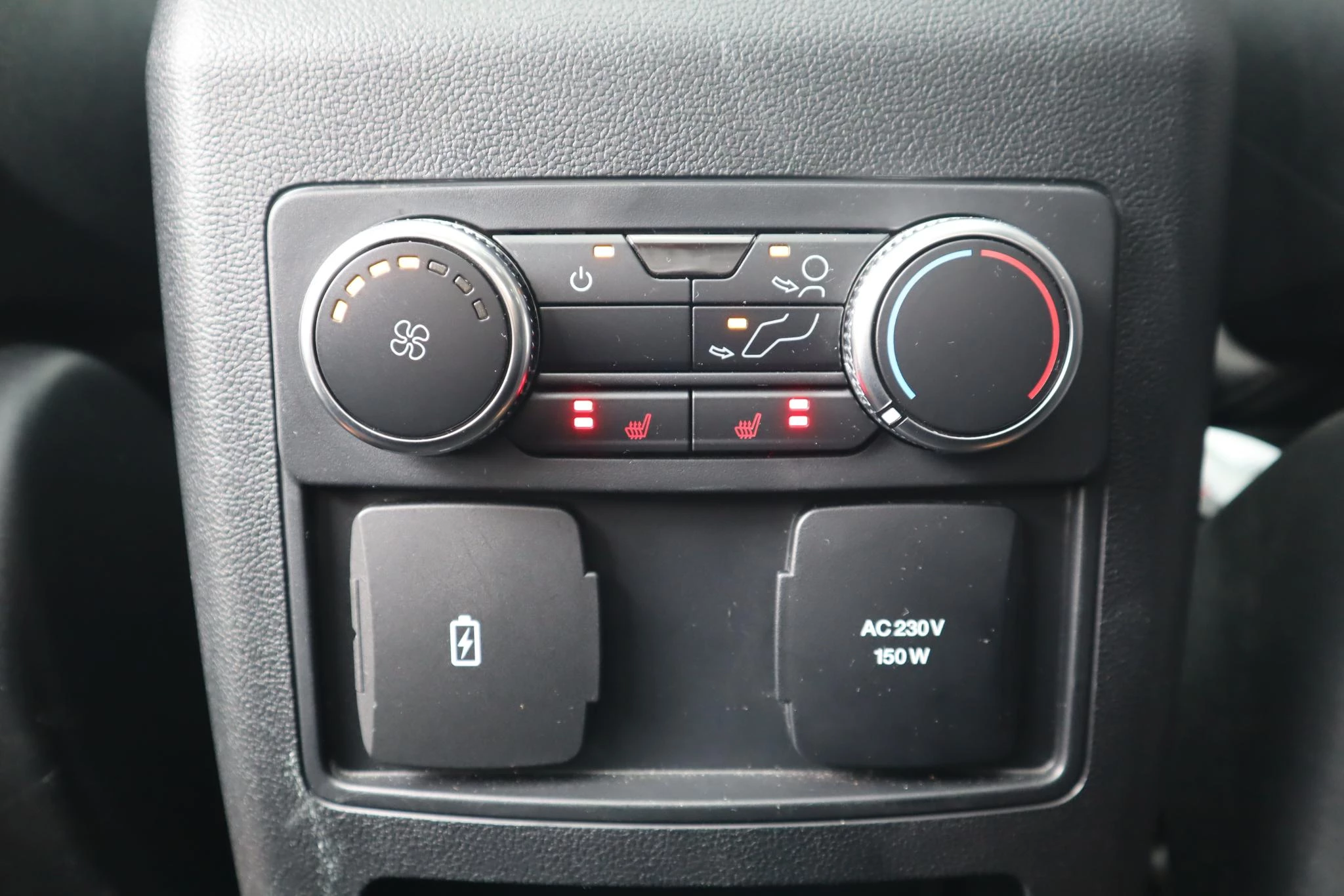 Hoofdafbeelding Ford Explorer
