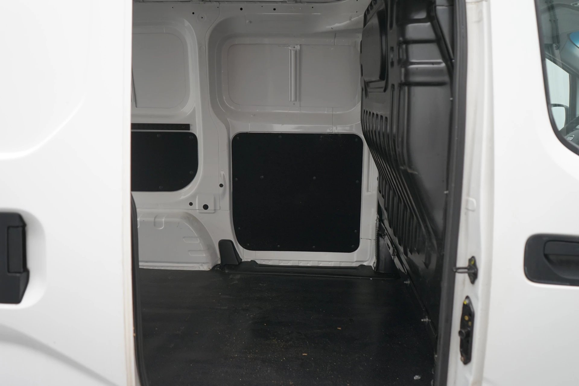 Hoofdafbeelding Nissan NV200