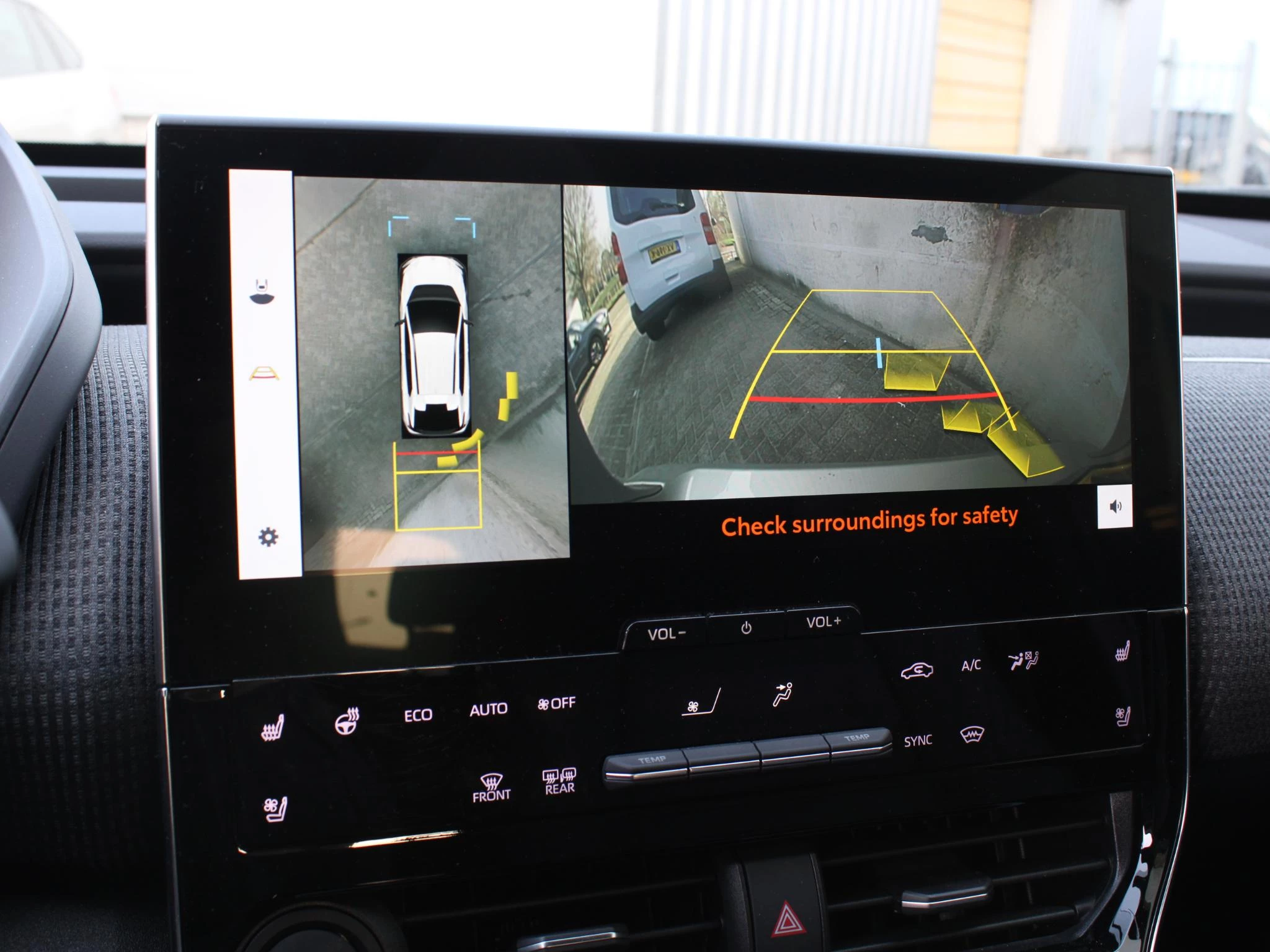 Hoofdafbeelding Toyota bZ4X