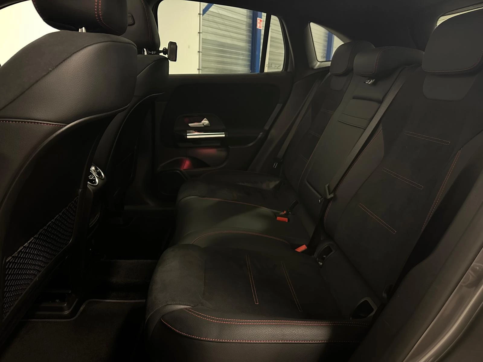 Hoofdafbeelding Mercedes-Benz EQA