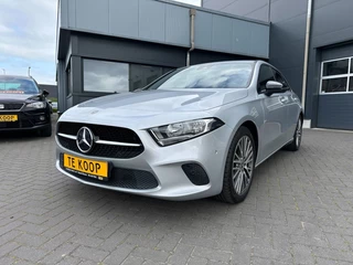 Hoofdafbeelding Mercedes-Benz A-Klasse Mercedes-Benz A-Klasse A 180 Business Solution Navi. Trekhaak 136 PK