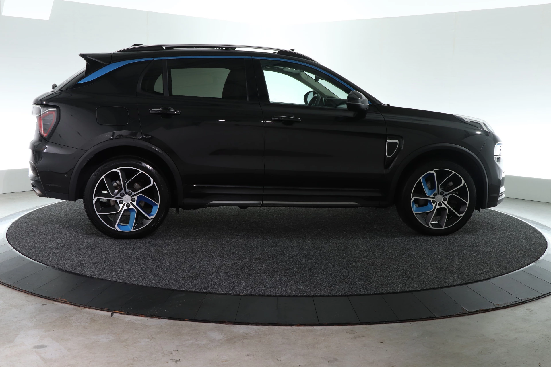 Hoofdafbeelding Lynk & Co 01