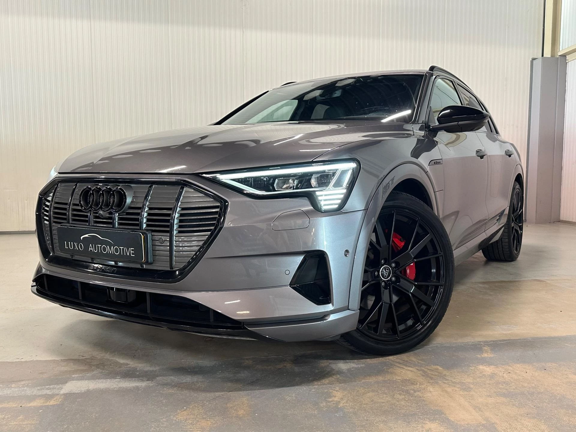 Hoofdafbeelding Audi e-tron
