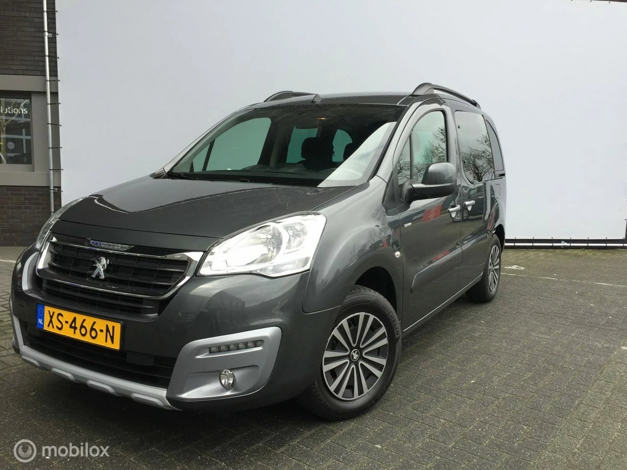 Hoofdafbeelding Peugeot Partner