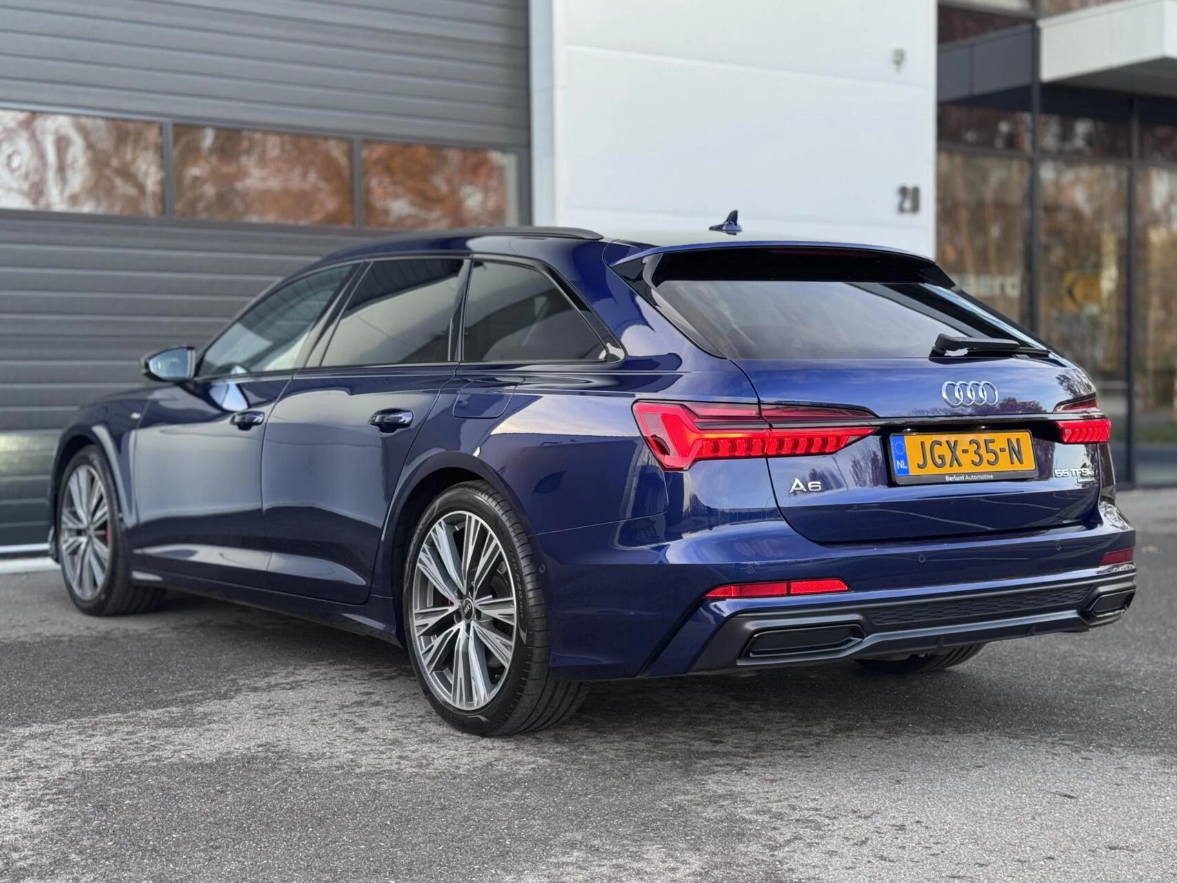 Hoofdafbeelding Audi A6