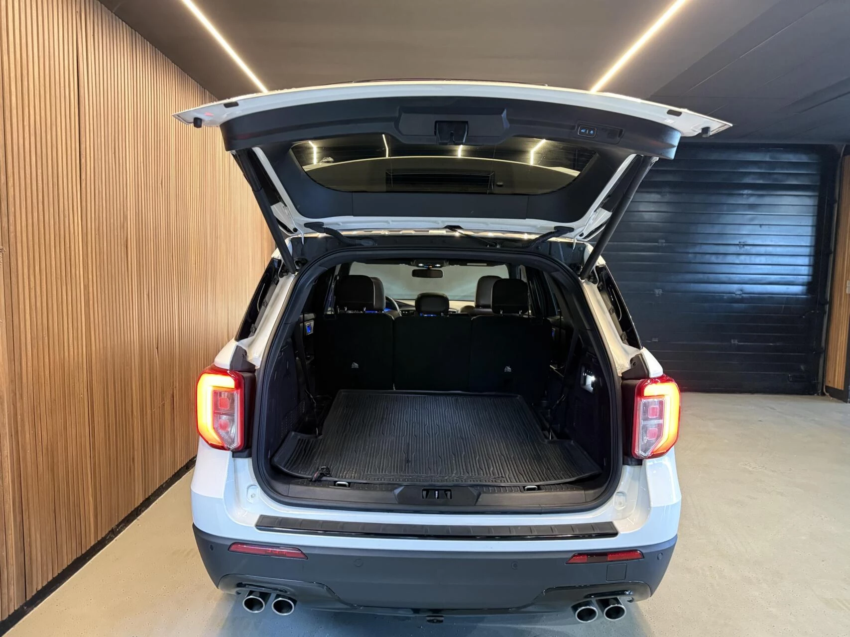 Hoofdafbeelding Ford Explorer