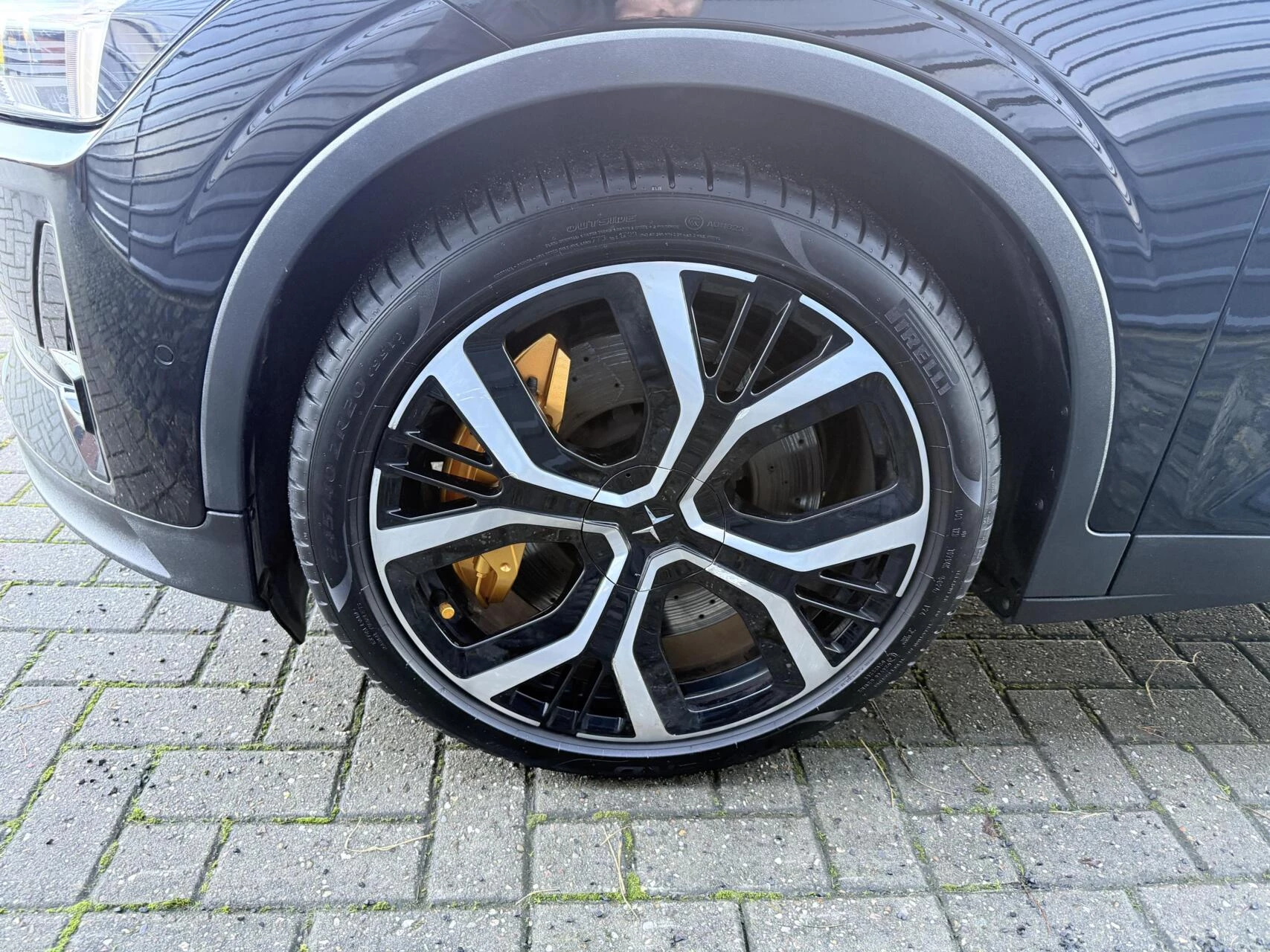 Hoofdafbeelding Polestar 2