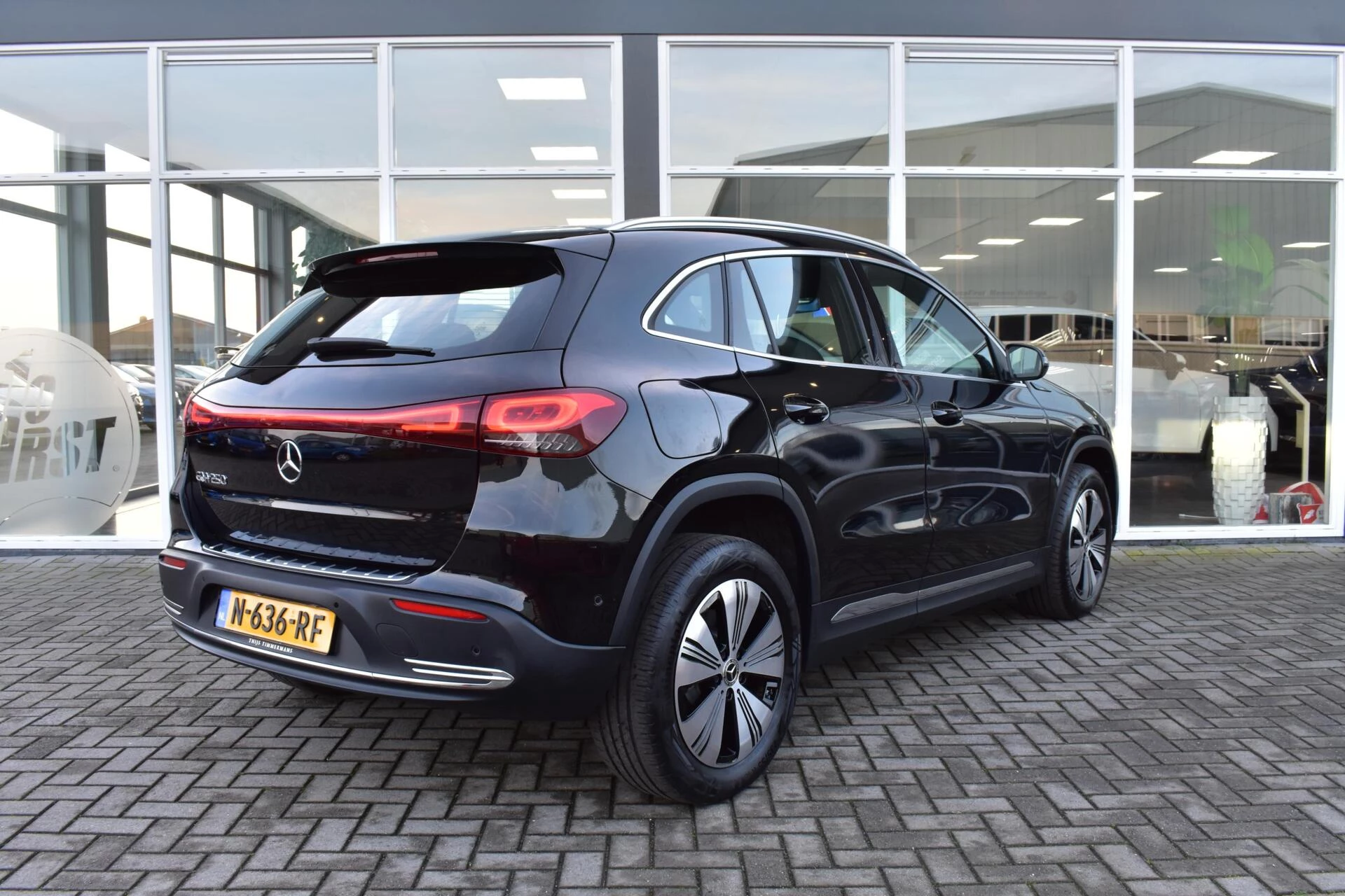 Hoofdafbeelding Mercedes-Benz EQA