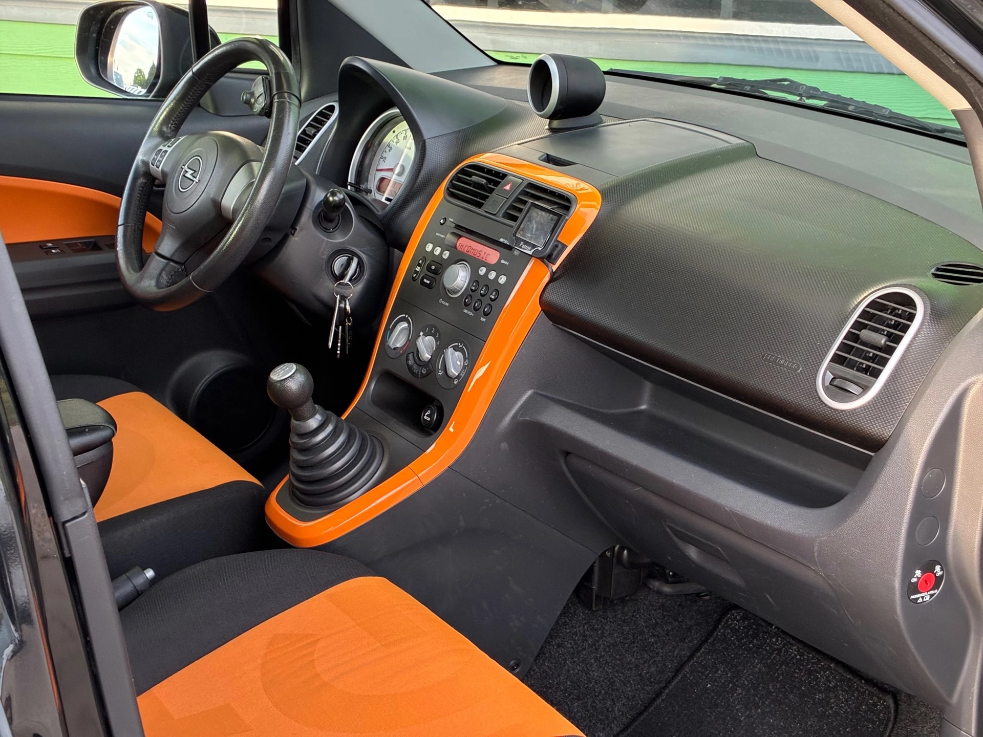 Hoofdafbeelding Opel Agila