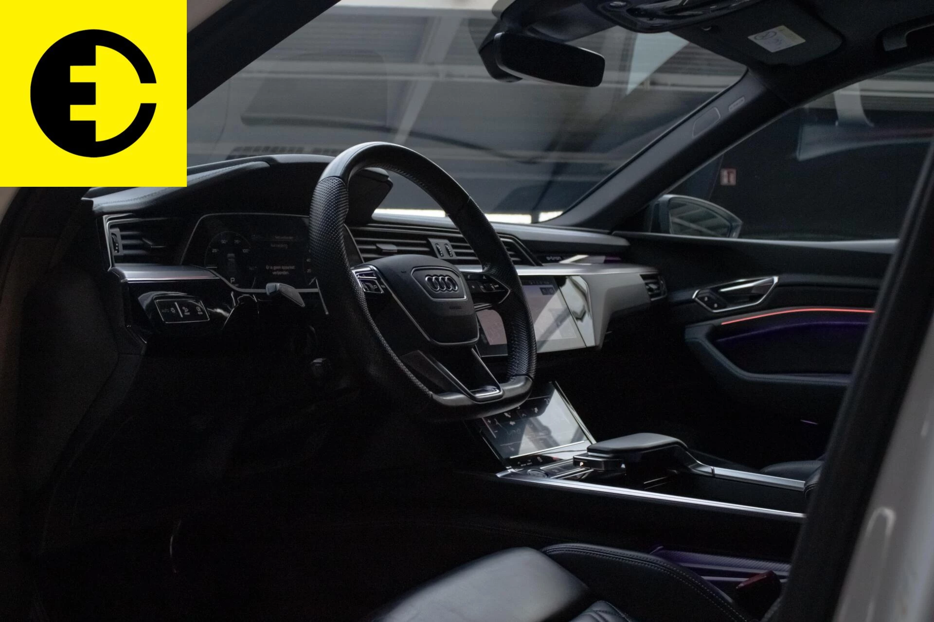 Hoofdafbeelding Audi e-tron