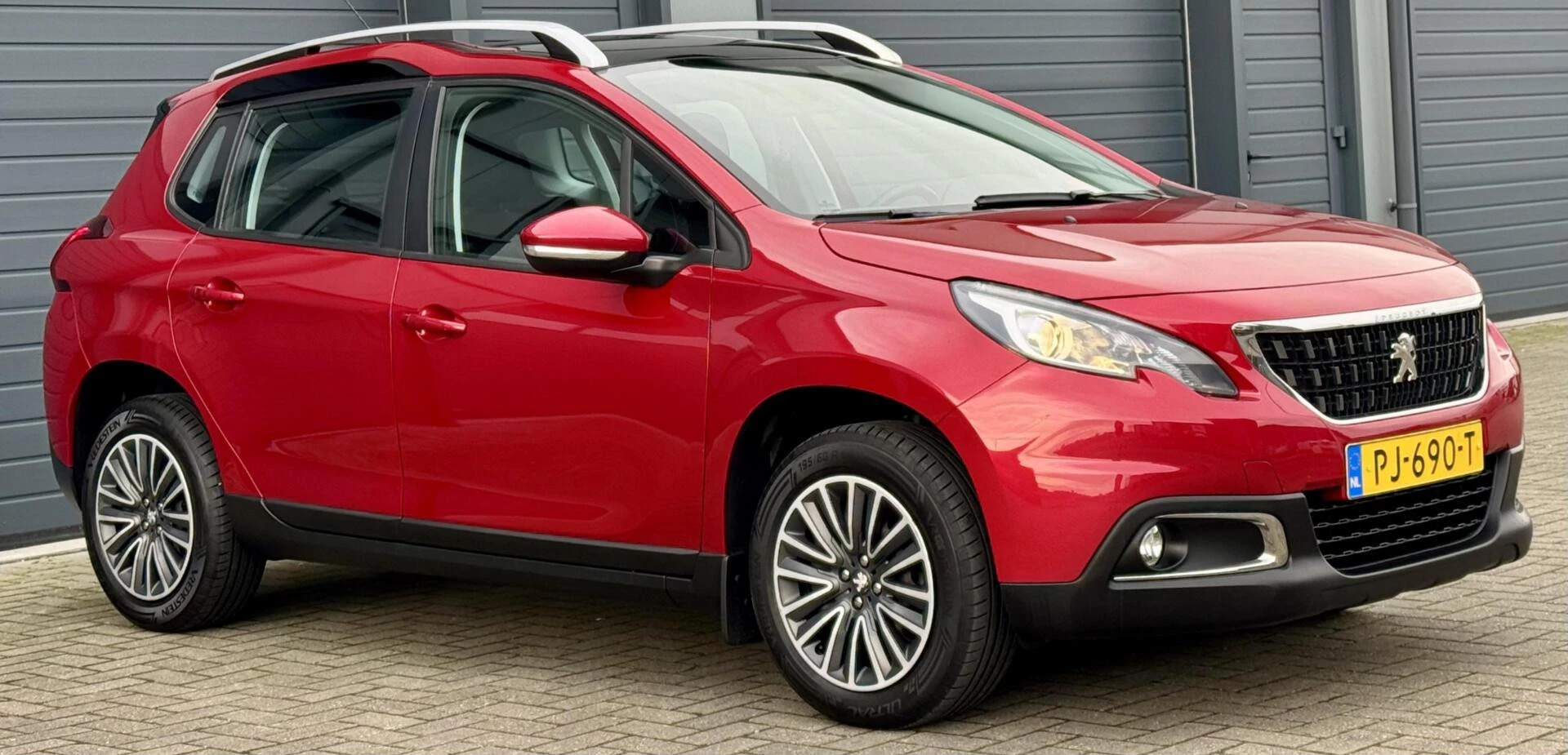 Hoofdafbeelding Peugeot 2008