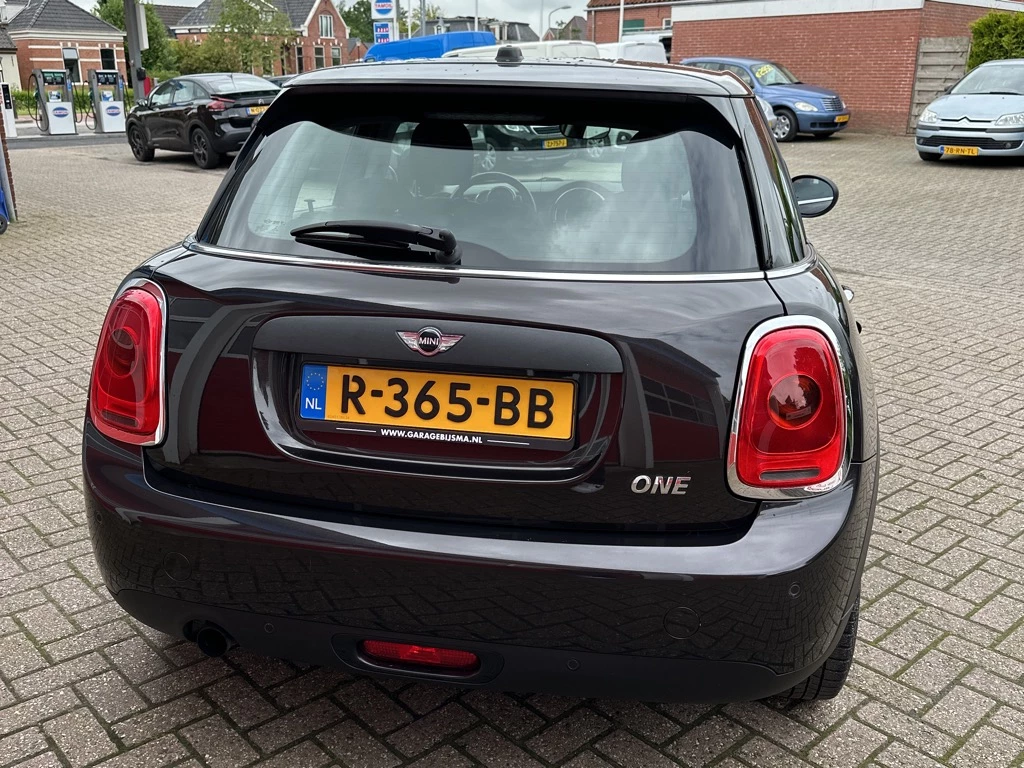 Hoofdafbeelding MINI One