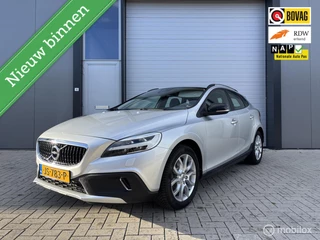 Volvo V40 Cross Country 2.0 T3 Momentum