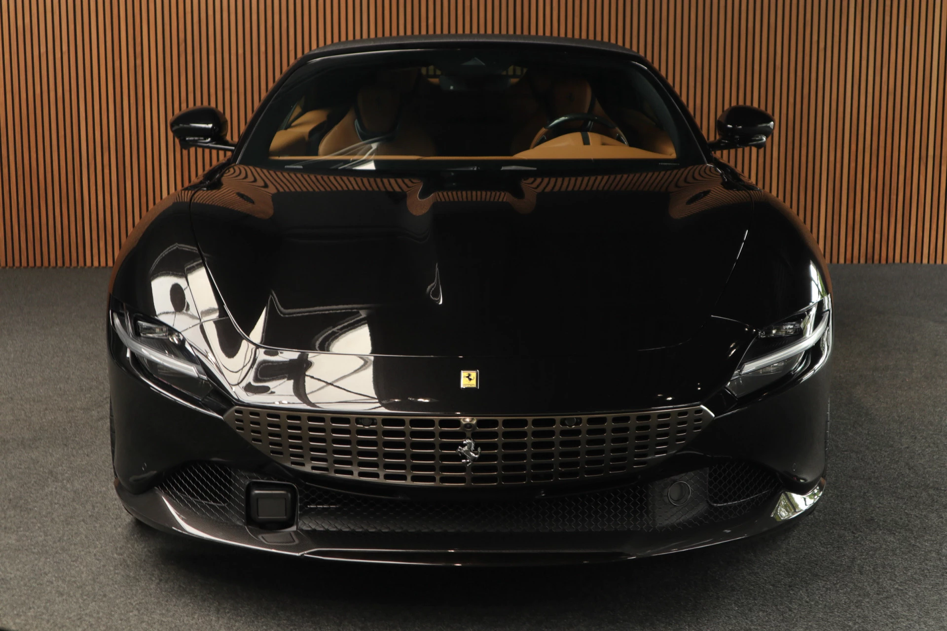 Hoofdafbeelding Ferrari Roma